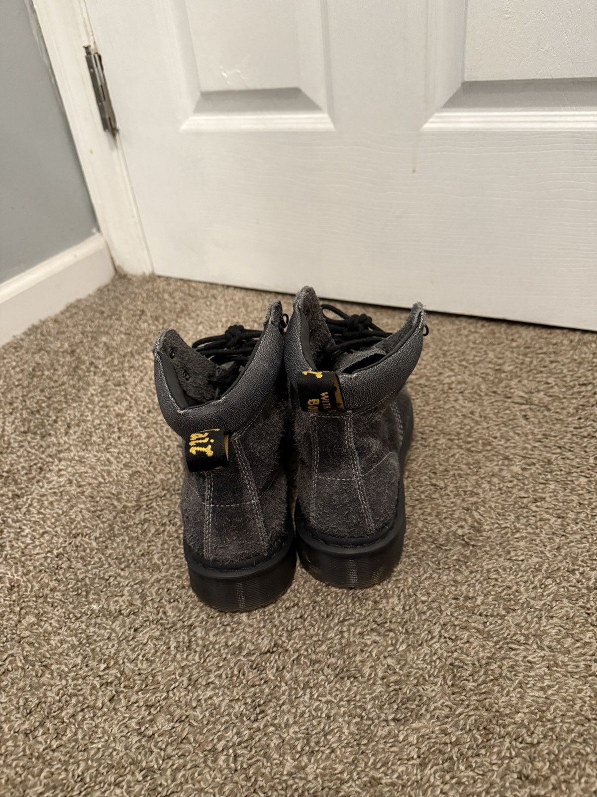 Dr. Martens Dr Martens Faded Suede Boots Size US 9 / EU 42 - 4 Thumbnail