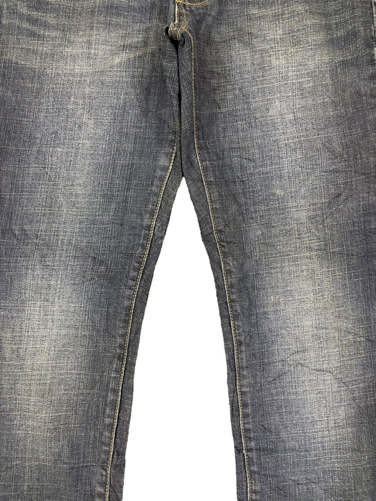 Japanese Brand Vintage Japanese Brand Faded Wash Jeans Size US 31 - 5 Thumbnail