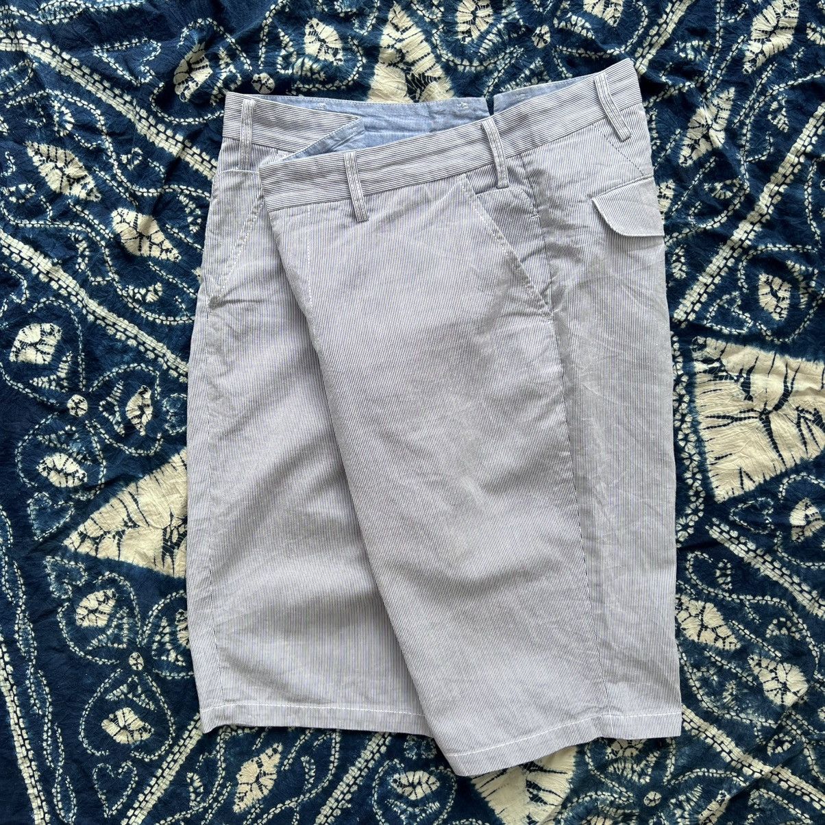 Comme des Garcons × Comme des Garcons Homme × Junya Watanabe COMME des GARÇONS STRIPE SHORTS Size US 35 - 8 Thumbnail