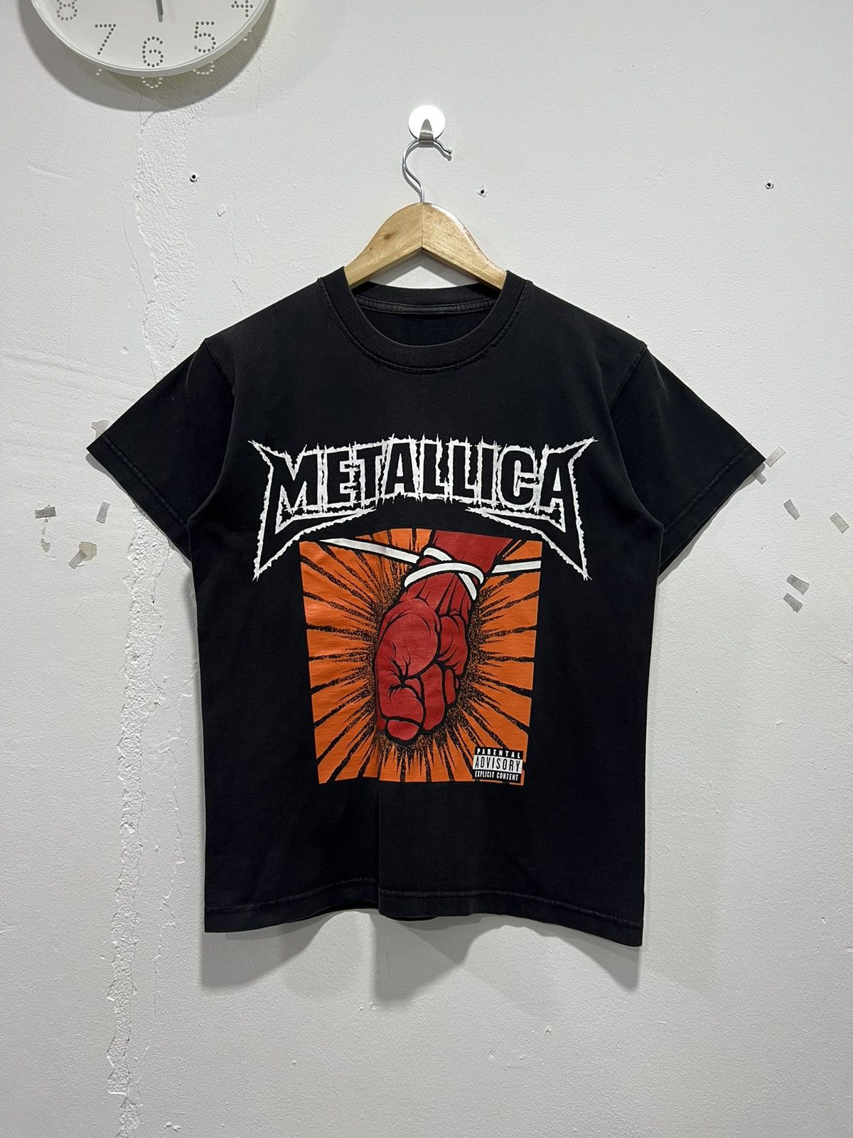 Band Tees × Vintage Vintage Metallica Band Crazy Backhit Boxy Tshirt Size US S / EU 44-46 / 1 - 1 Thumbnail
