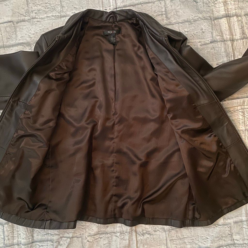 Other Style & Co women L genuine leather full zip satin lined jack Size L / US 10 / IT 46 - 6 Thumbnail