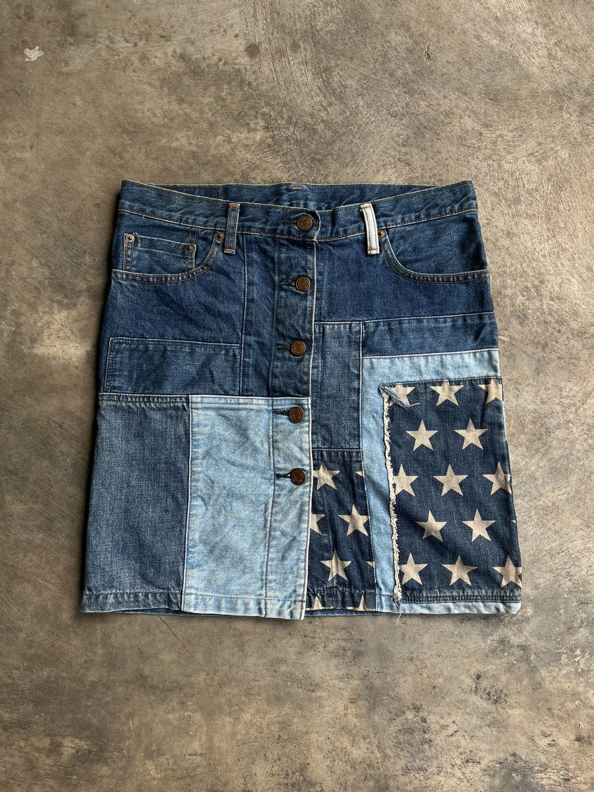Hysteric Glamour 1990s Hysteric Glamour Kinky Hagi Patcwork Star Denim Skirt Size 32" / US 10 / IT 46 - 3 Thumbnail