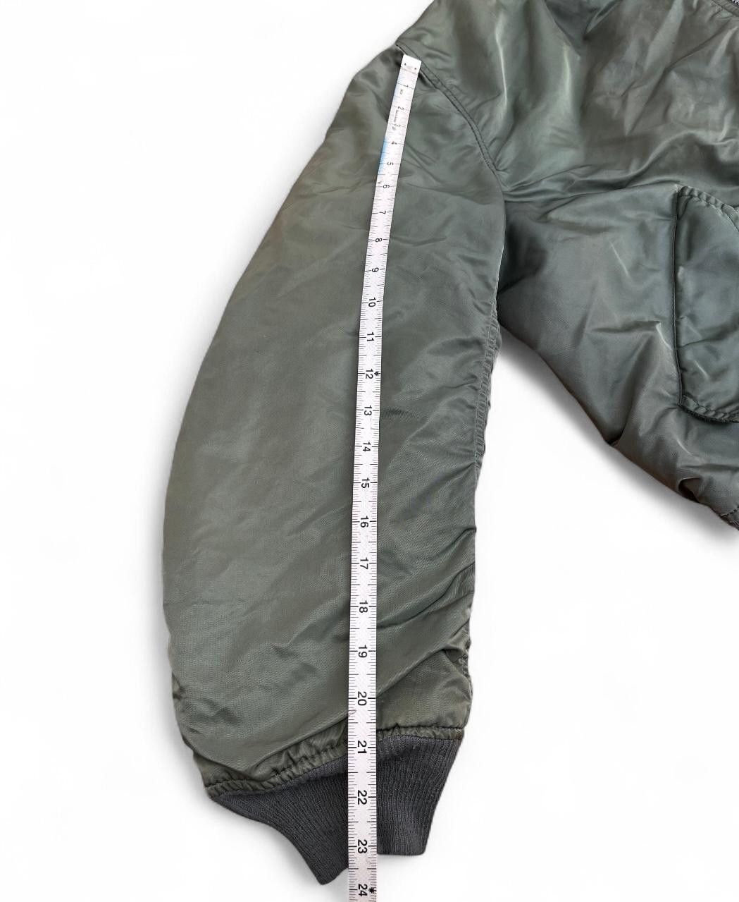 Alpha Industries Vintage Alpha Industries MA-1 Green Bomber Jacket Size US M / EU 48-50 / 2 - 9 Thumbnail
