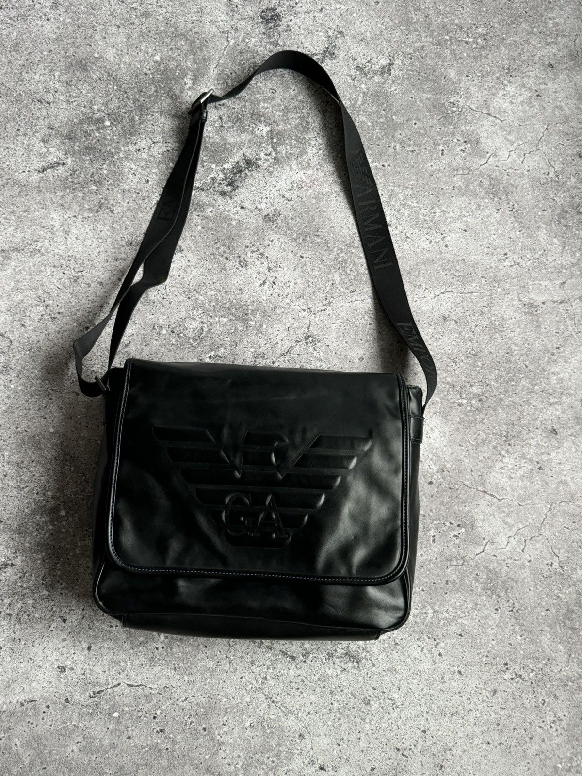 Armani Vintage Armani Y2K leather crossbody bag Size ONE SIZE - 4 Thumbnail