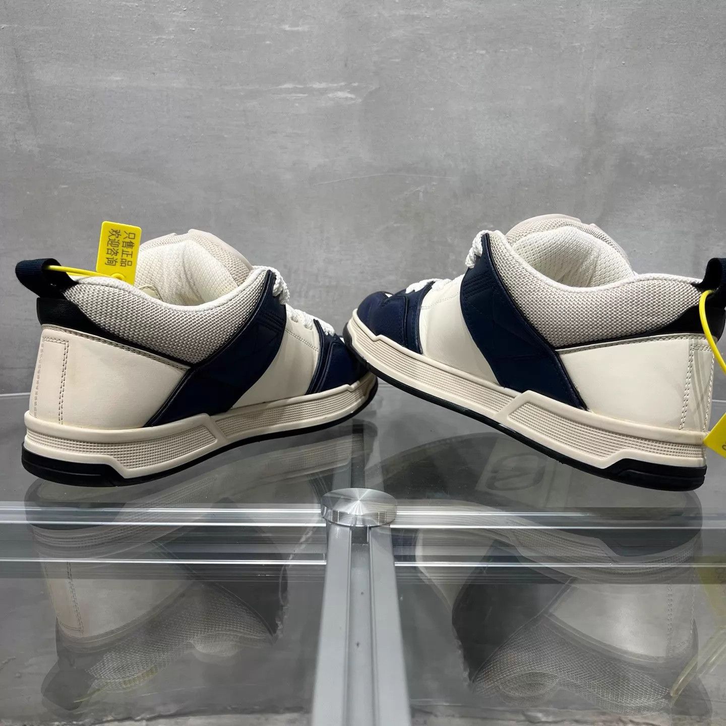 Valentino Valentino Open Garavani White & Blue Sneaker 39 Size US 8.5 / IT 38.5 - 5 Thumbnail
