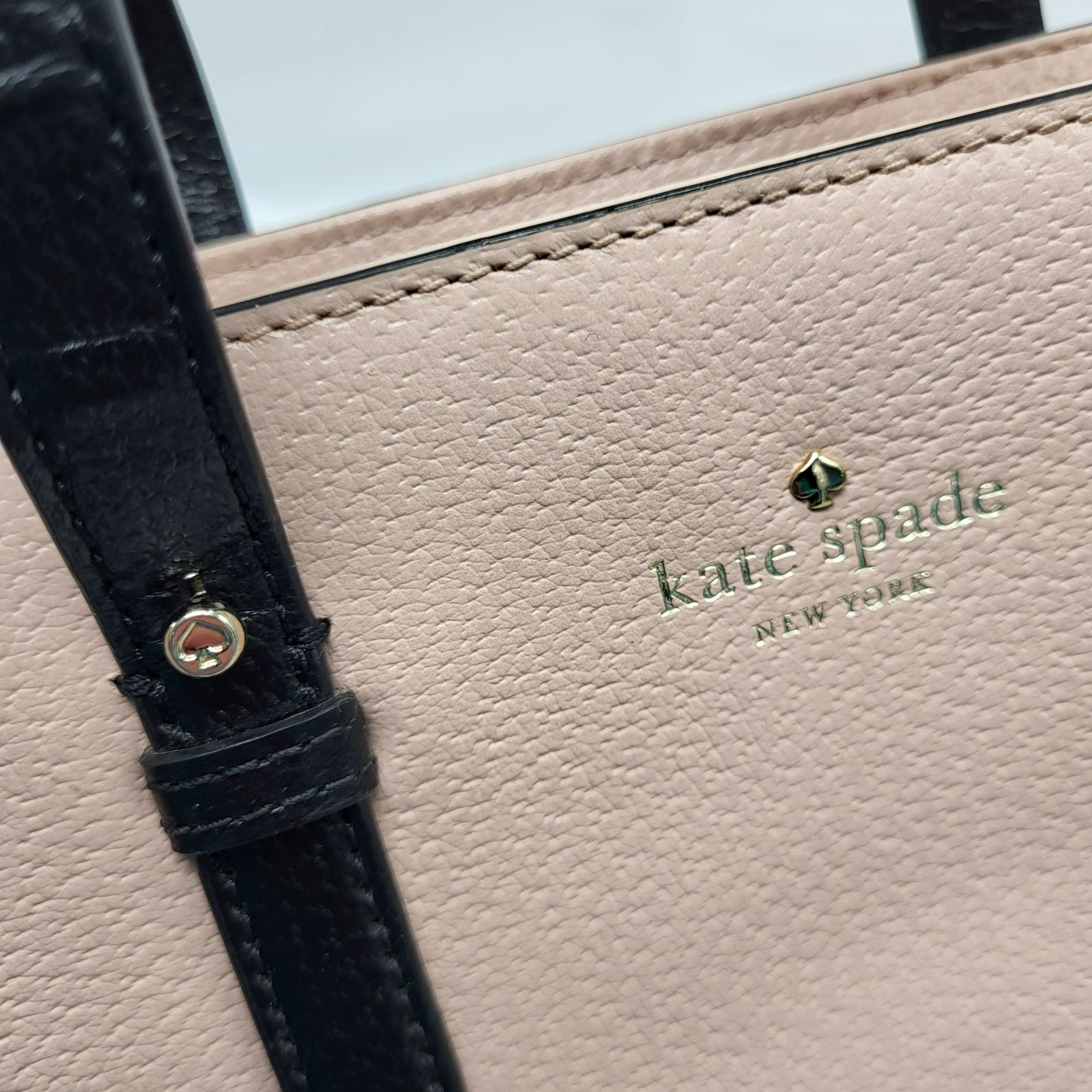 Kate Spade Kate Spade Medium Cedar Street Hayden Leather Handbag Purse Size ONE SIZE - 5 Thumbnail