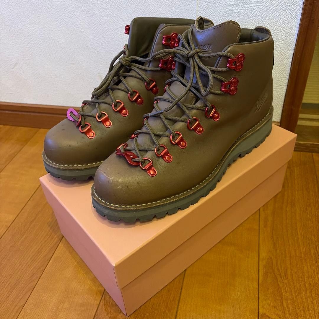 Danner Snow Peak Field Pro Gore-Tex Hiking Boots Size US 10 / EU 43 - 1 Thumbnail