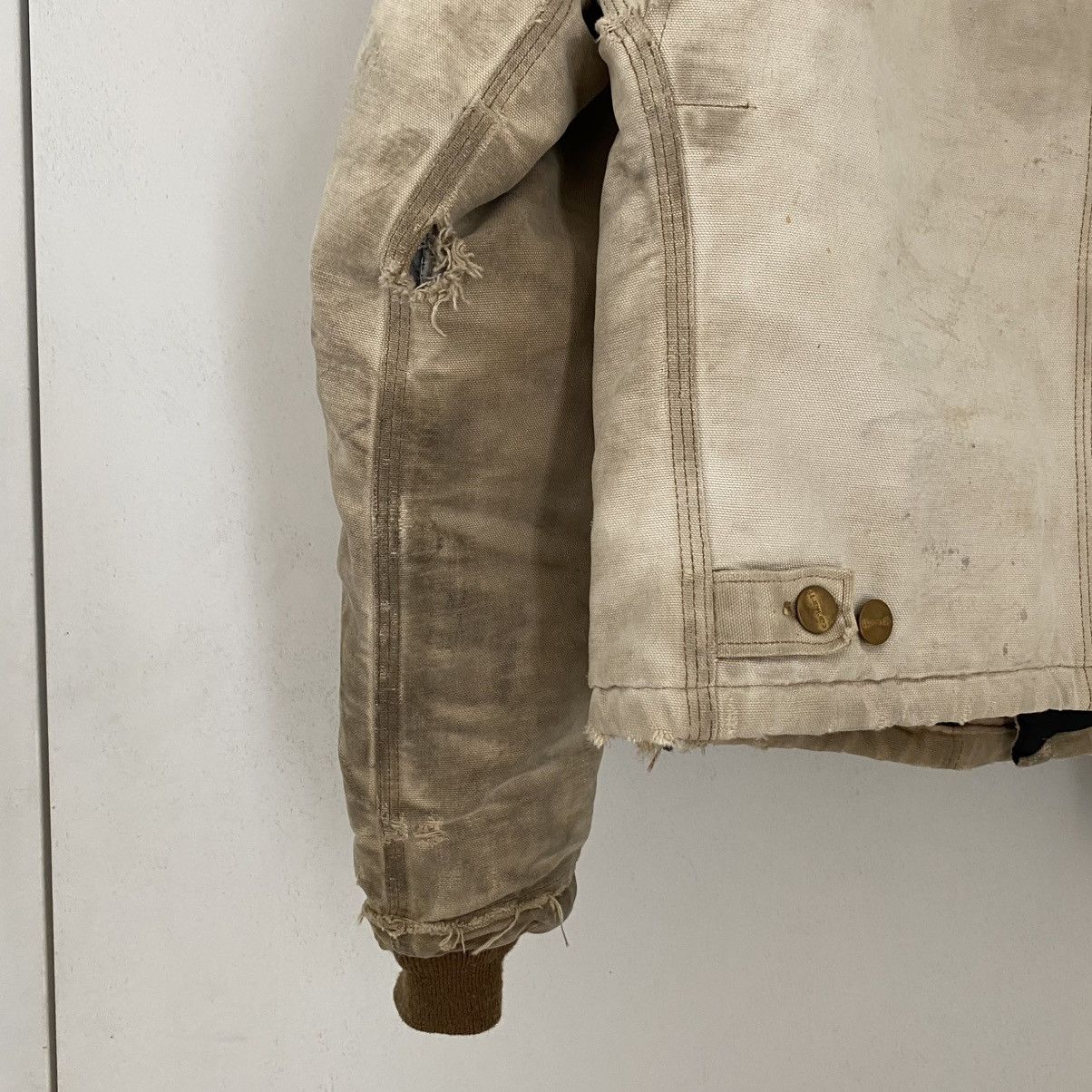 Carhartt Thrashed! VTG 90’s Carhartt Arctic Faded Dirty Work Jacket Size US M / EU 48-50 / 2 - 11 Thumbnail