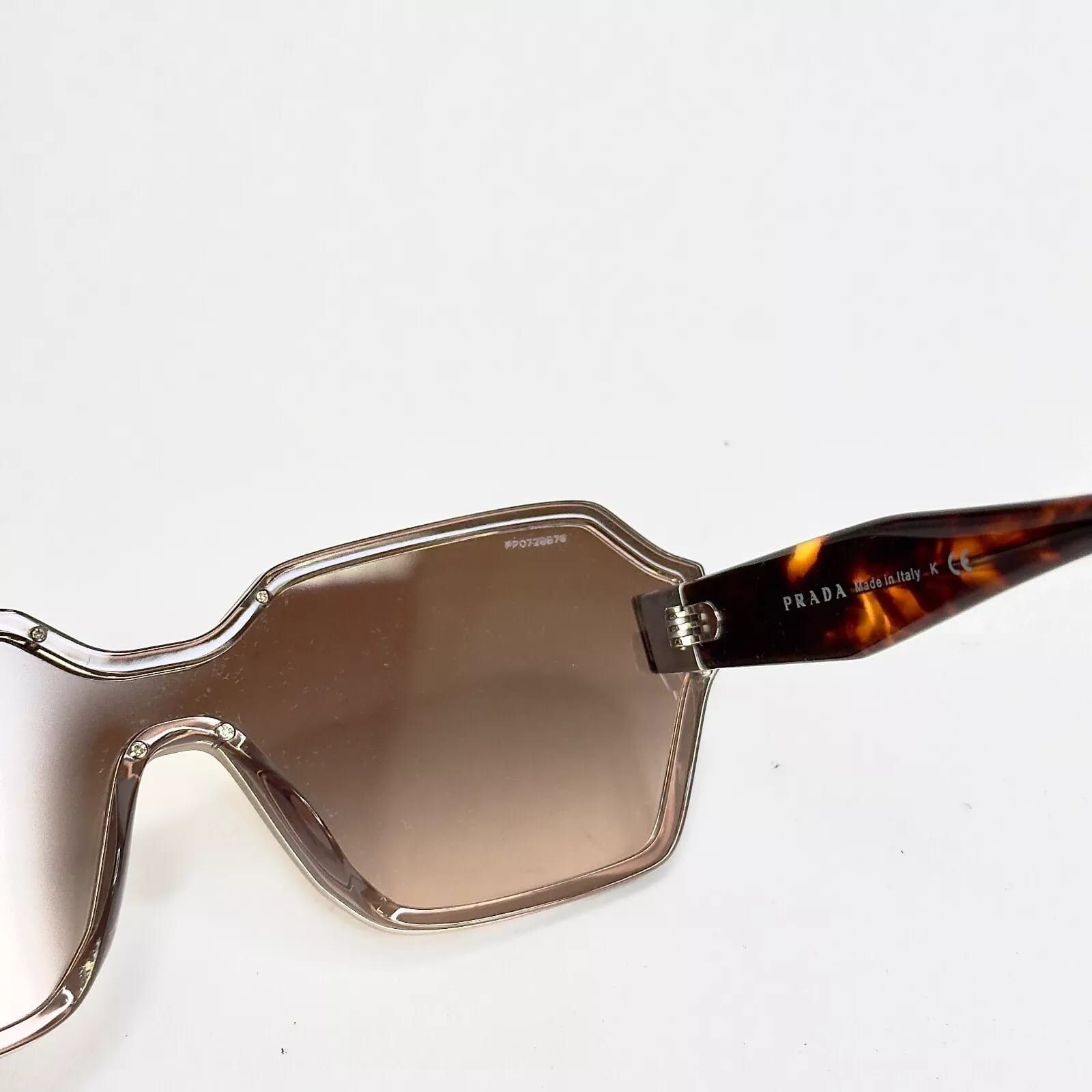 Prada PRADA HIDE PR15TS Shield Fashion Bold Sunglasses 15T Size ONE SIZE - 4 Thumbnail