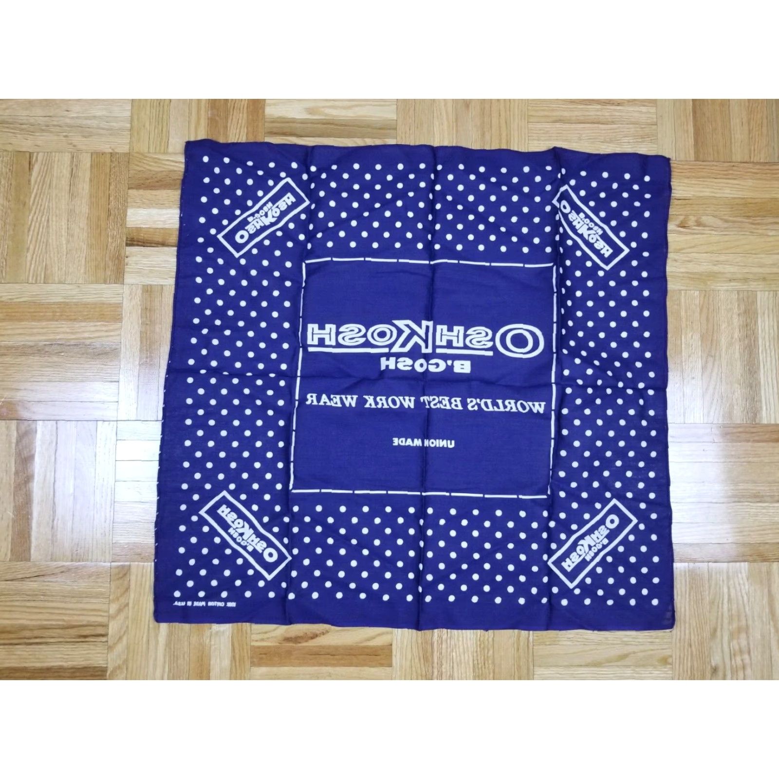 Vintage VINTAGE OshKosh B’gosh NAVY WORK Bandana 21" X 21" MADE IN USA Scarf Mens Bandana Cotton USA 60s 70s Vintage Size ONE SIZE - 4 Thumbnail