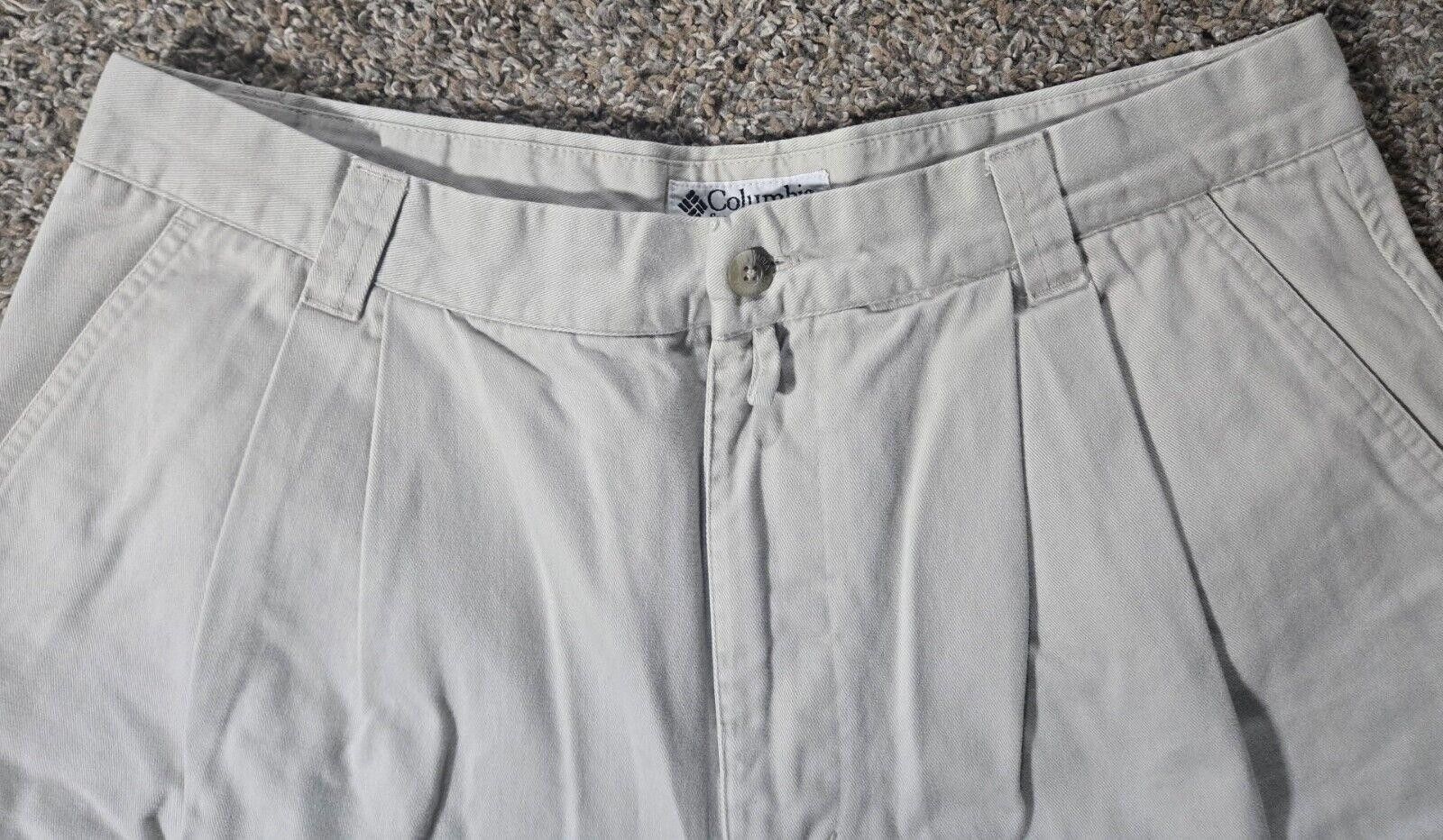 Columbia Khaki Columbia Sportswear Company Pleated Shorts 34 Size US 34 / EU 50 - 3 Thumbnail