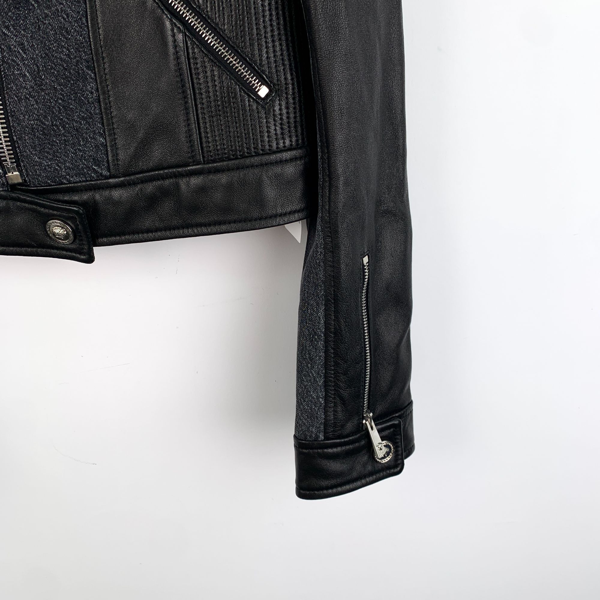 Versace Versace Womens Black Patchwork Sheepskin Leather Jacket With Size S / US 4 / IT 40 - 6 Thumbnail