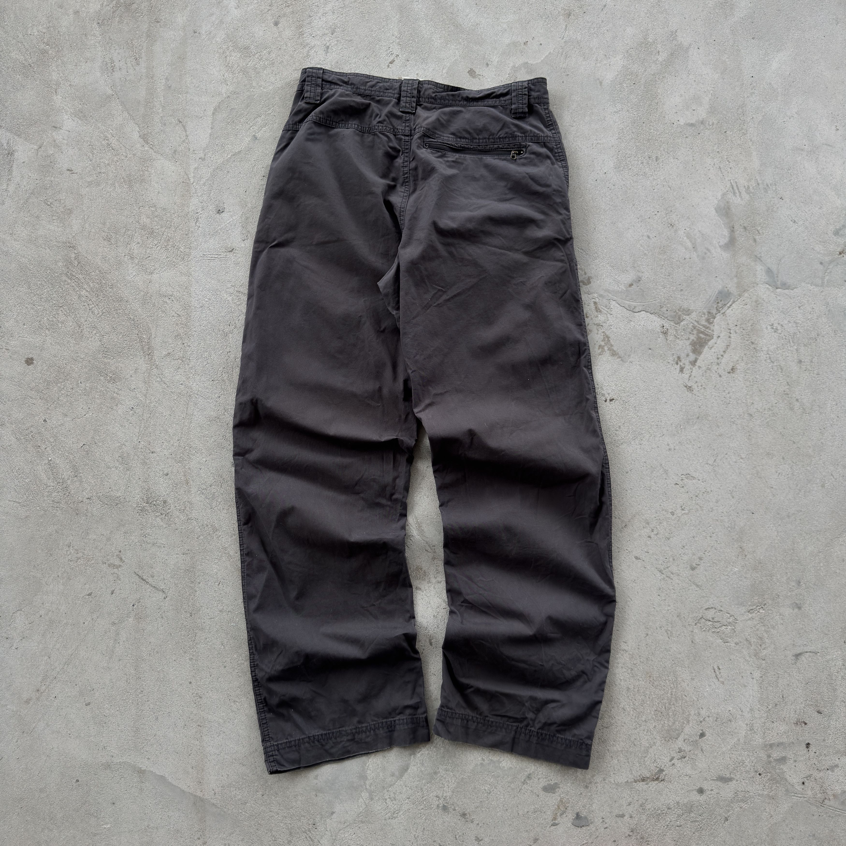 Nike Vintage 90s Nike Small Swoosh Cargo Pants Size US 30 / EU 46 - 2 Thumbnail