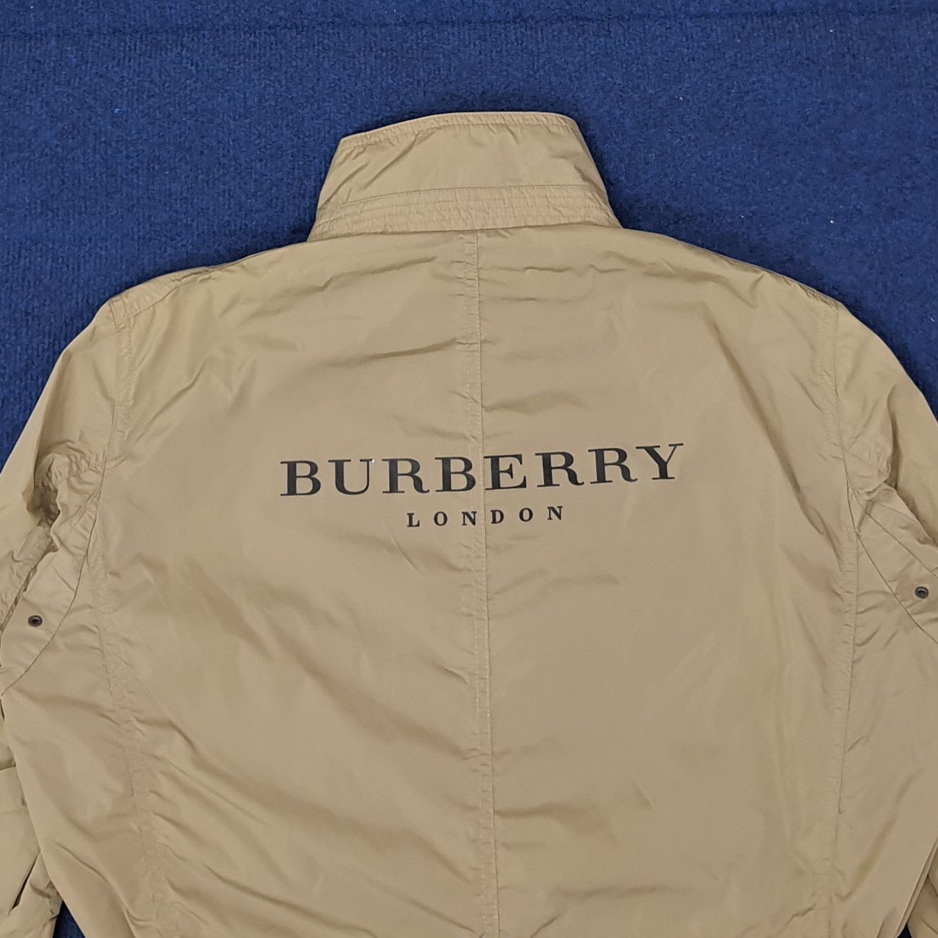 Burberry Vintage Burberry London Custom Logo Jacket C247N23 Size US M / EU 48-50 / 2 - 2 Thumbnail