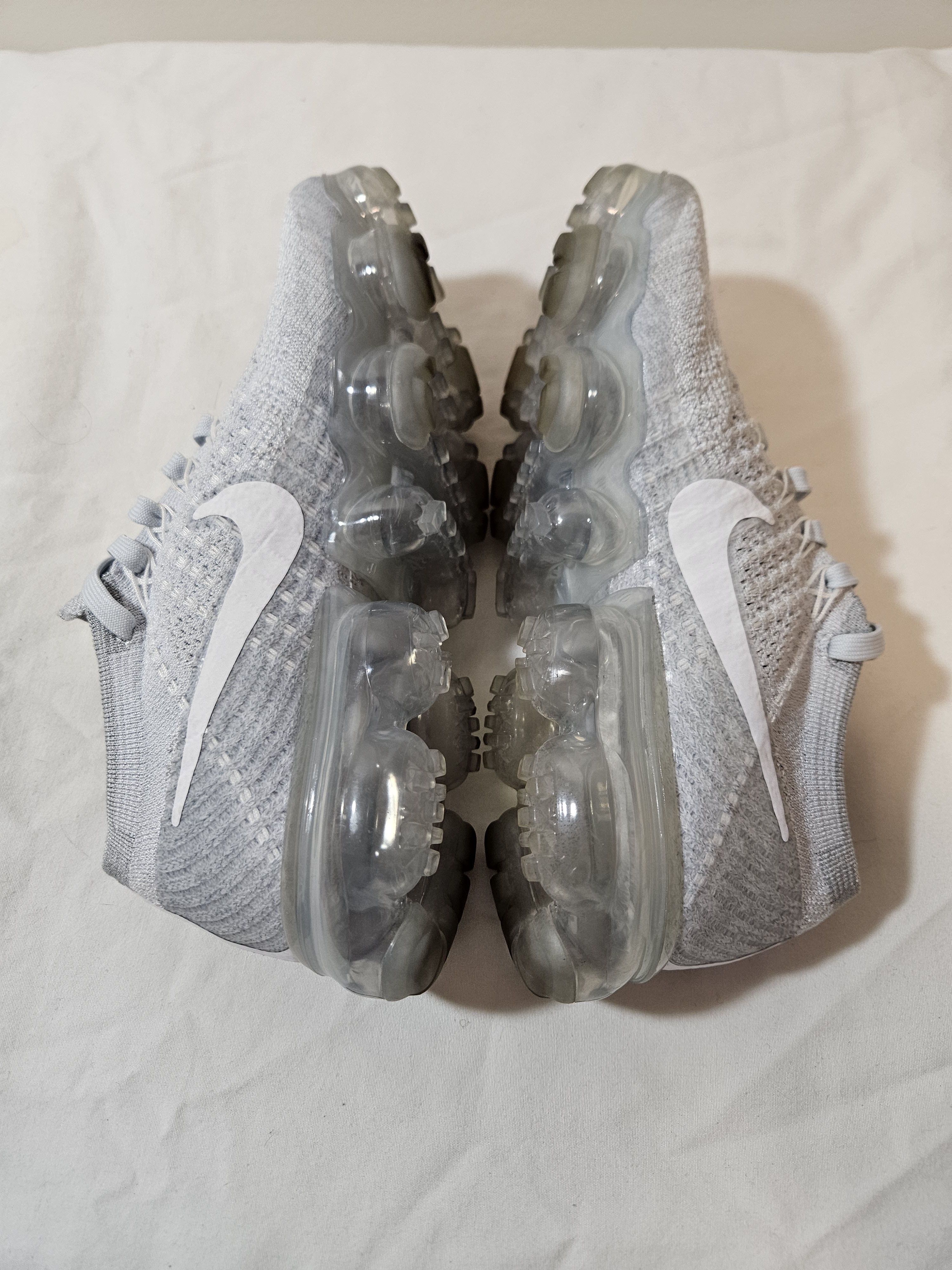 Nike 2017 Nike Air VaporMax Pure Platinum shoes Size US 5 / IT 35 - 4 Thumbnail