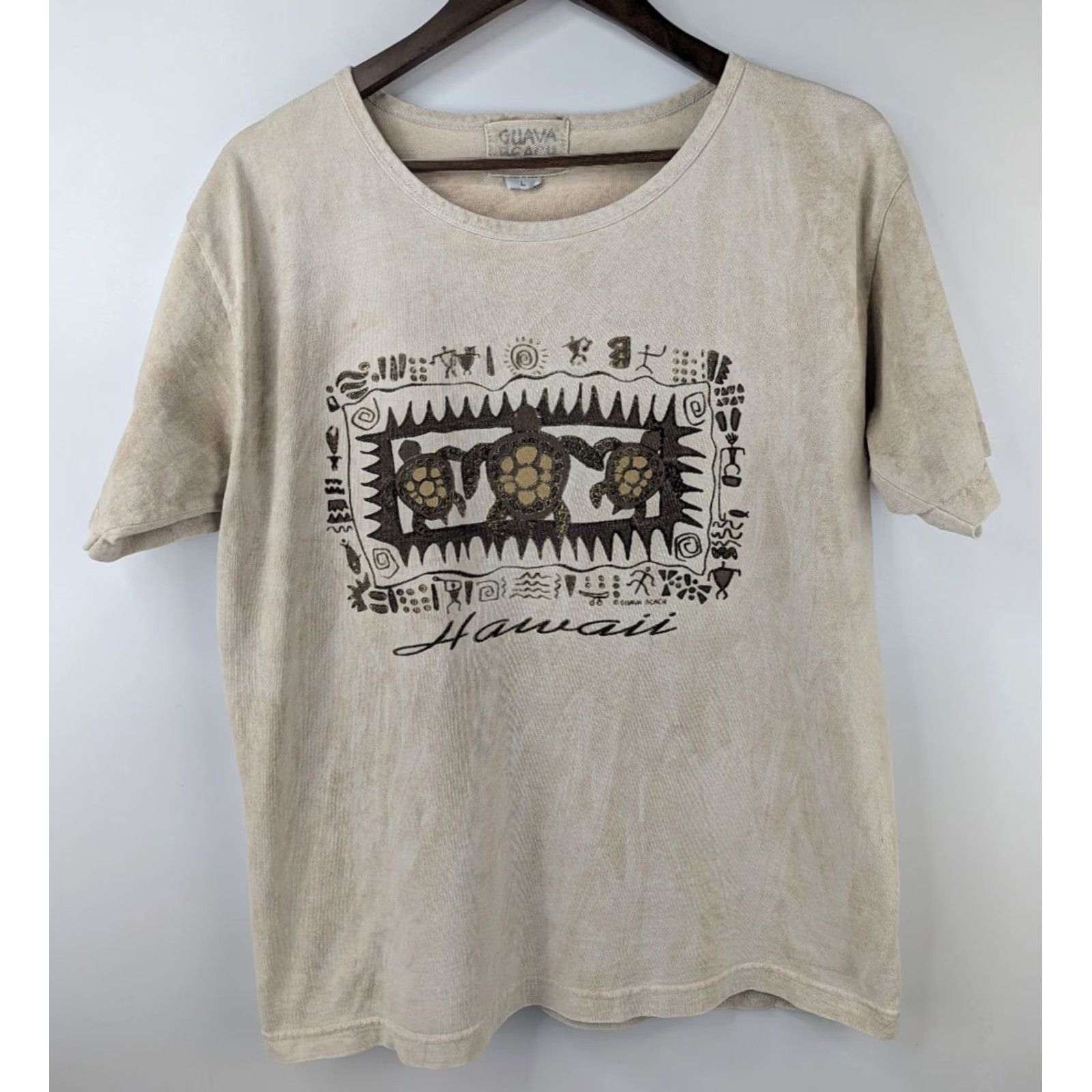 Vintage VINTAGE Guava Beach Maui Hawaii Sea Turtles Beige T-Shirt Size Large Cotton Size US L / EU 52-54 / 3 - 2 Thumbnail