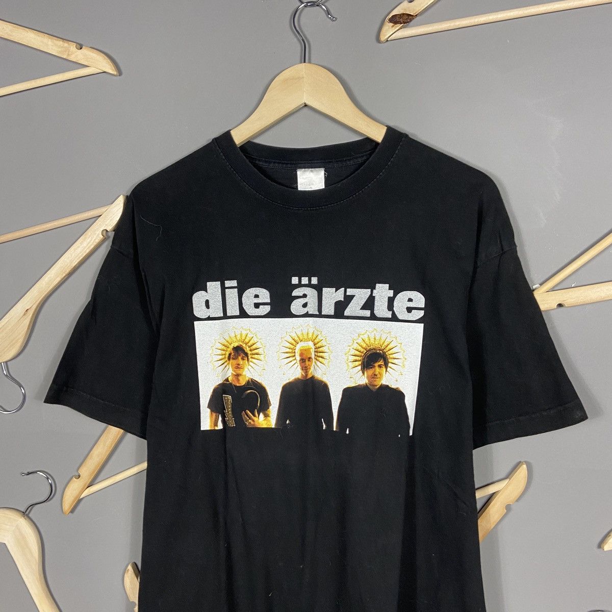 Band Tees × Vintage Vintage 90s Die Arzte Band T-shirt Size US XL / EU 56 / 4 - 4 Thumbnail