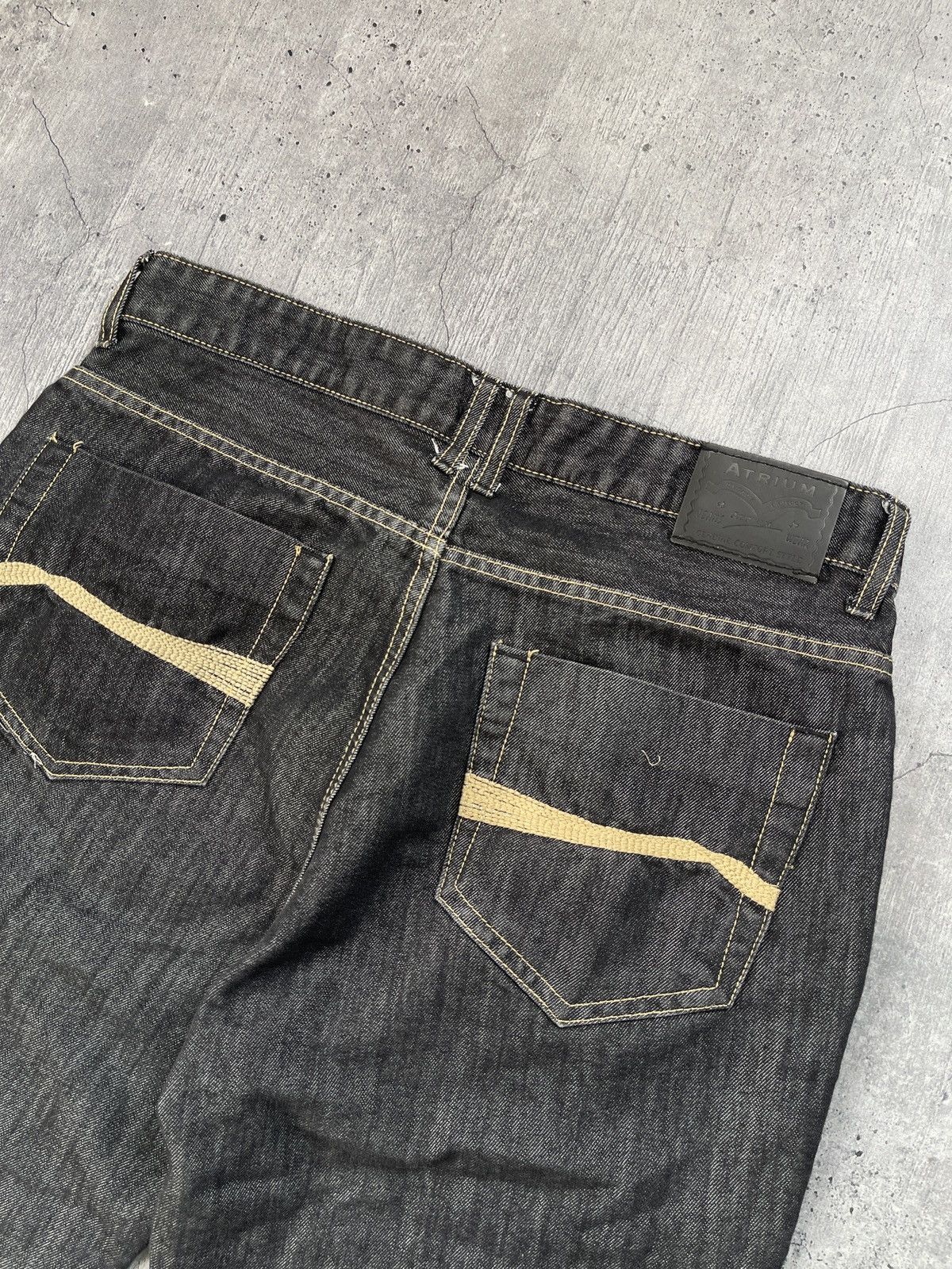 Japanese Brand × Vintage Atrium vintage denim, avant-garde style baggy model Size US 36 / EU 52 - 4 Thumbnail