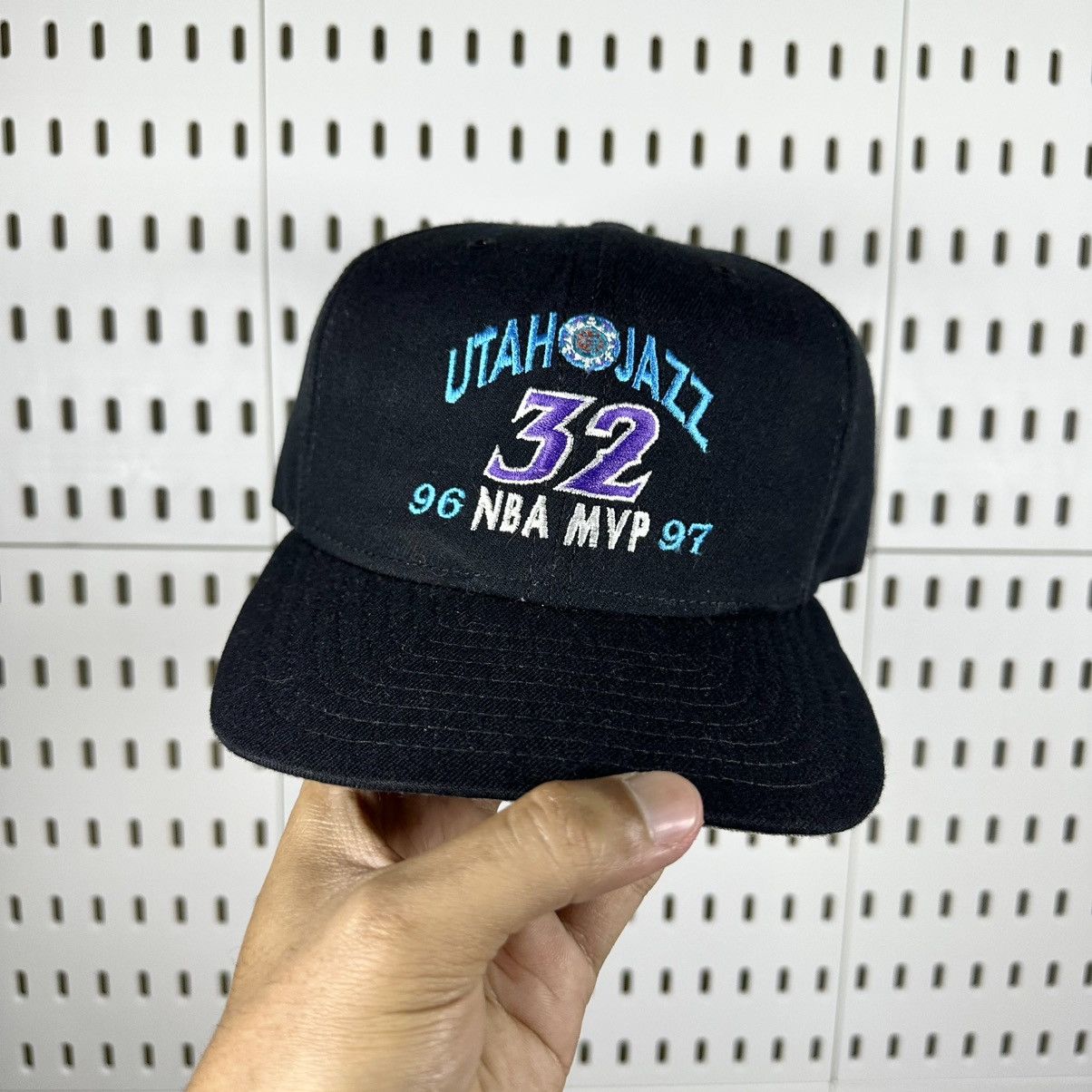 Vintage MLB Hat Utah Jazz MVP 96 97 New Era