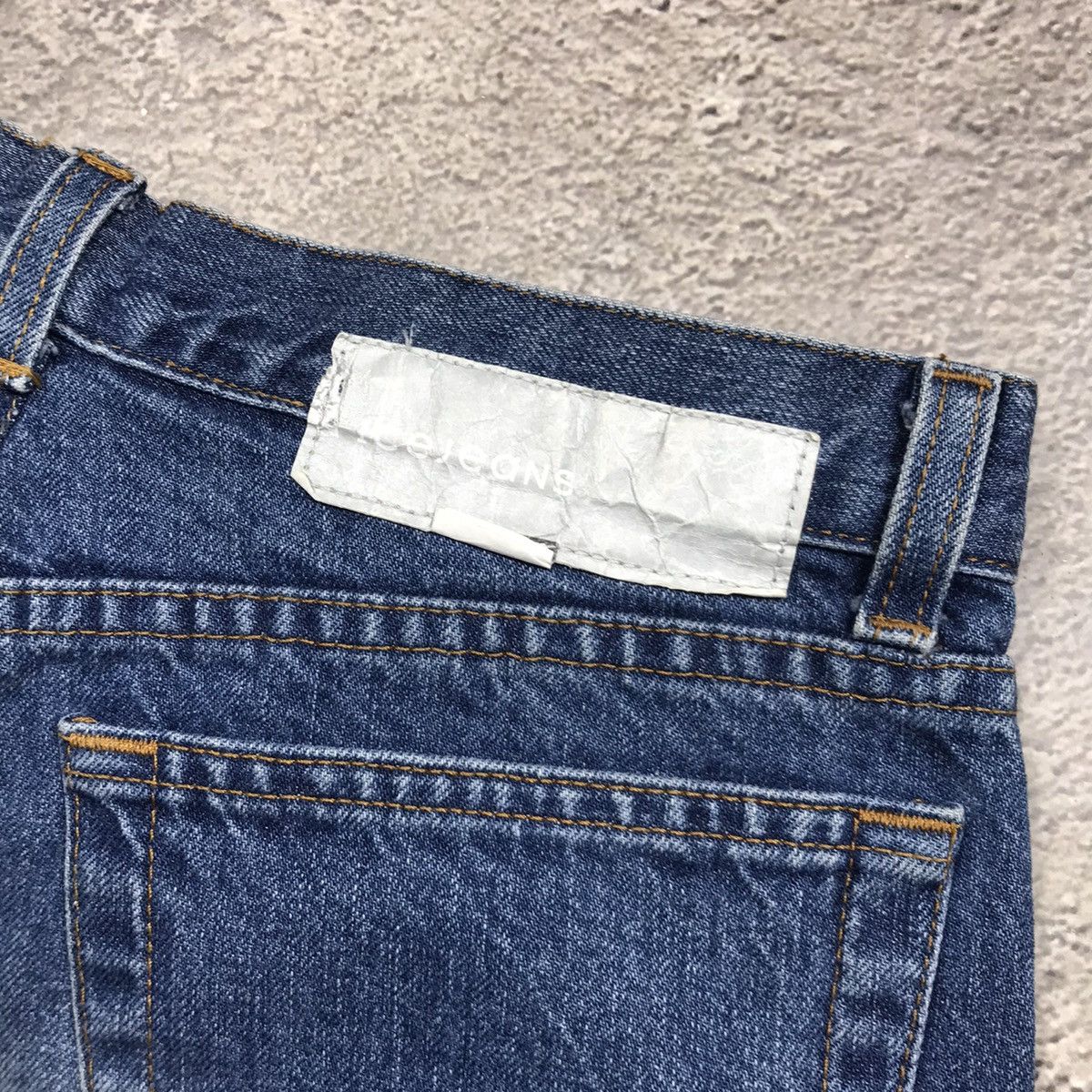 Vintage Vintage 90s Iceberg Distressed Flared Jeans Grunge Baggy 28 Size 28" / US 6 / IT 42 - 7 Thumbnail