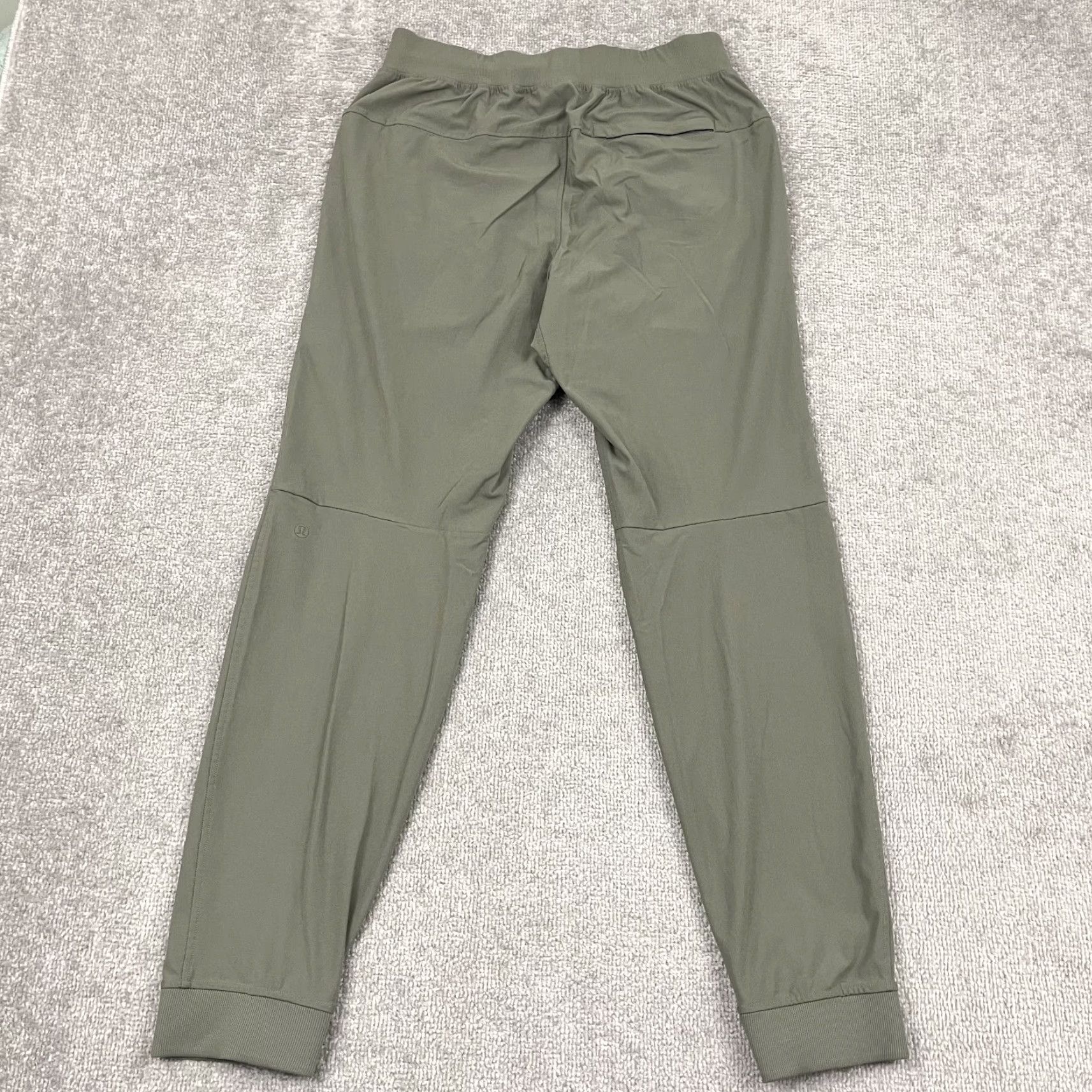 Lululemon Lululemon ABC Joggers Mens M / 30" Green Active Pants Training Gym Travel Jogger Athletic Regular Pants Size US 31 - 2 Thumbnail