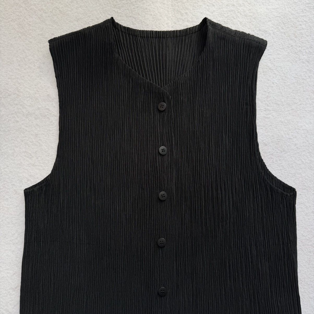 Issey Miyake Issey Miyake SS1998 Pleated Button-Up Vest Size M / US 6-8 / IT 42-44 - 2 Thumbnail