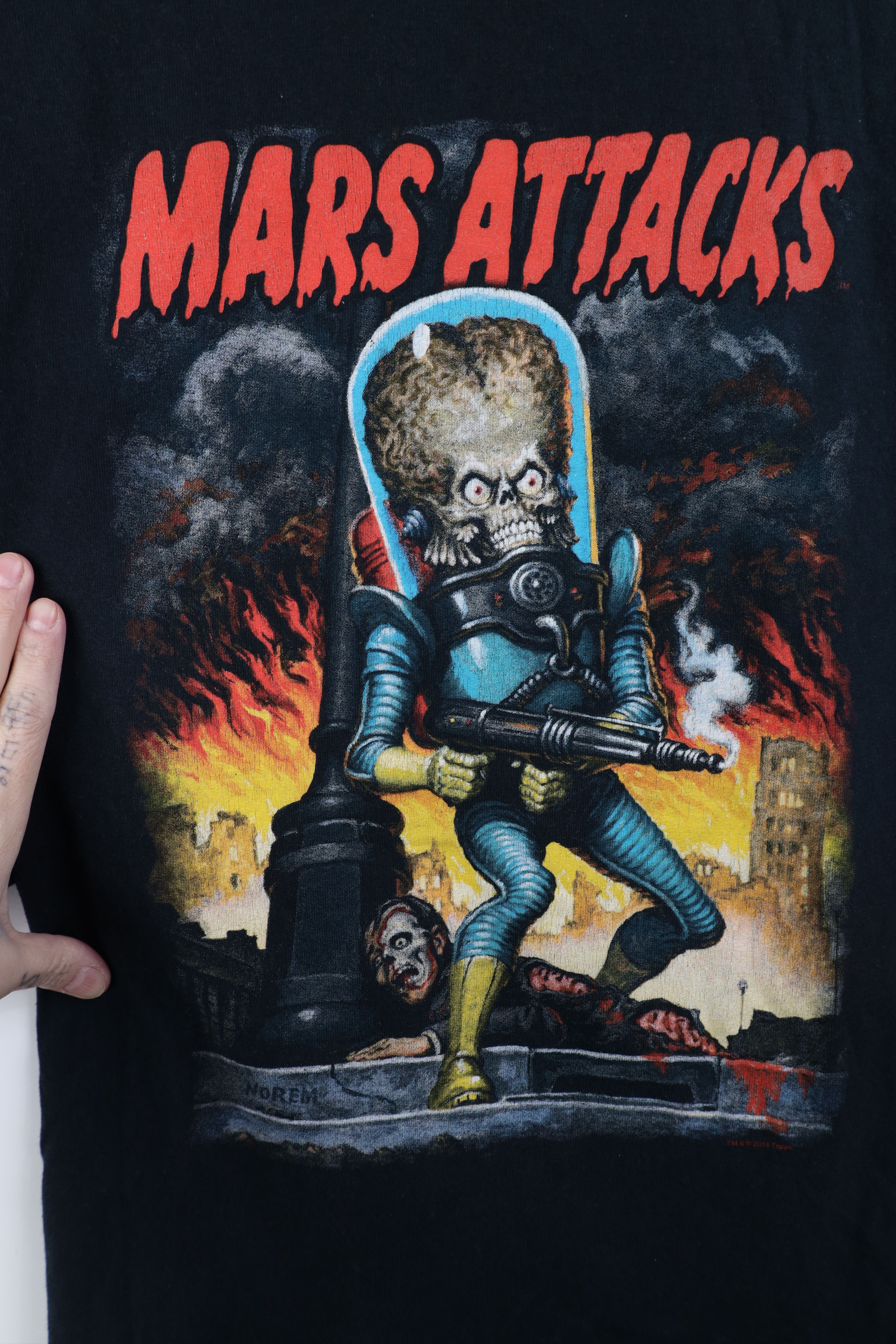 Vintage Vintage Y2K Streetwear Mars Attacks Movie Tim Burton T-Shirt Size US XXL / EU 58 / 5 - 4 Thumbnail