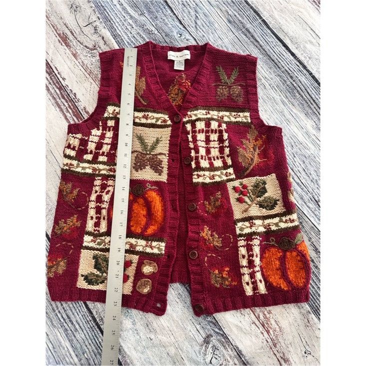 Croft & Barrow Vintage Croft & Barrow Burgundy Fall Patchwork Knit Vest wit Size S / US 4 / IT 40 - 8 Thumbnail