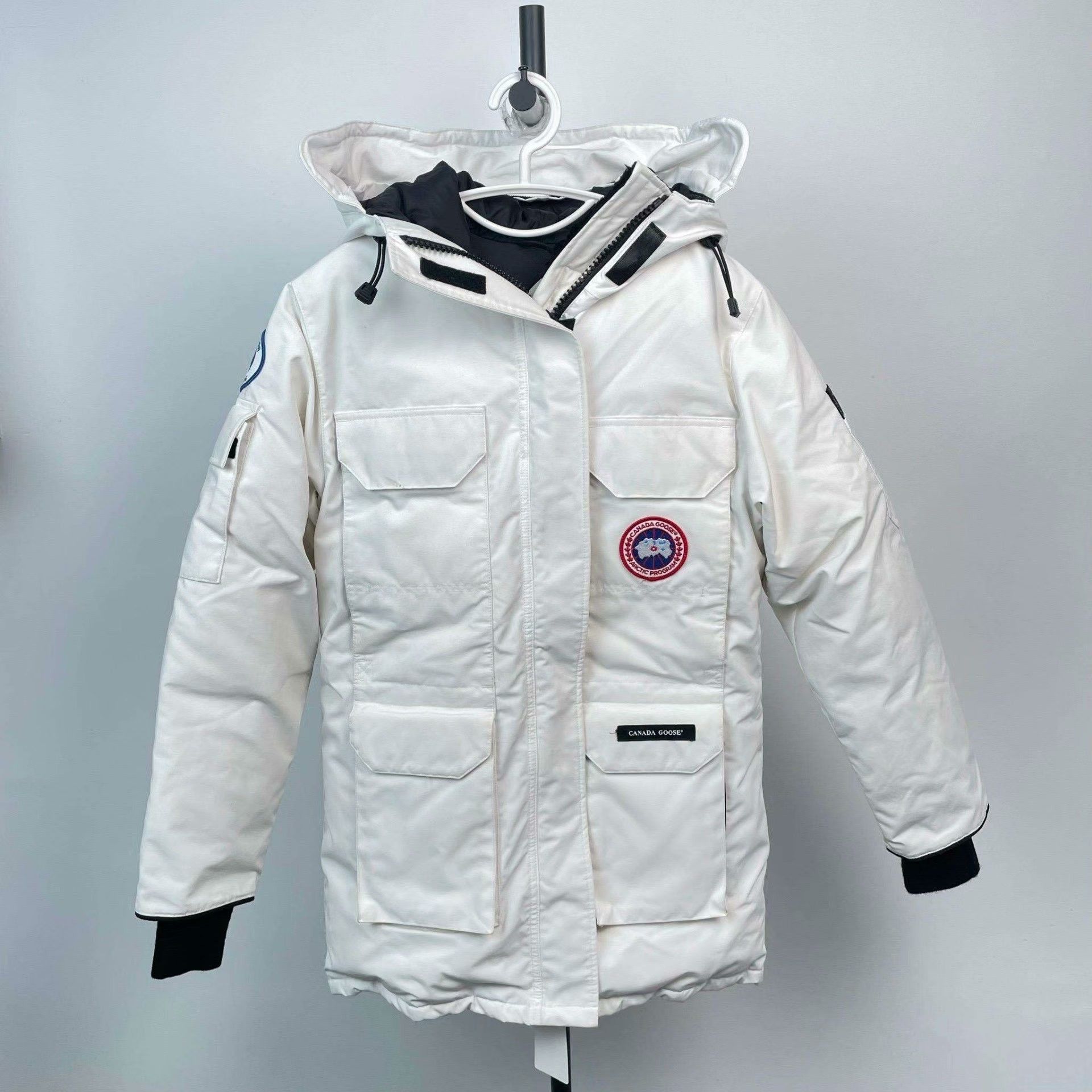 Canada Goose Canada Goose Down Long White Heavy Coat XS Men Size US XS / EU 42 / 0 - 1 Thumbnail
