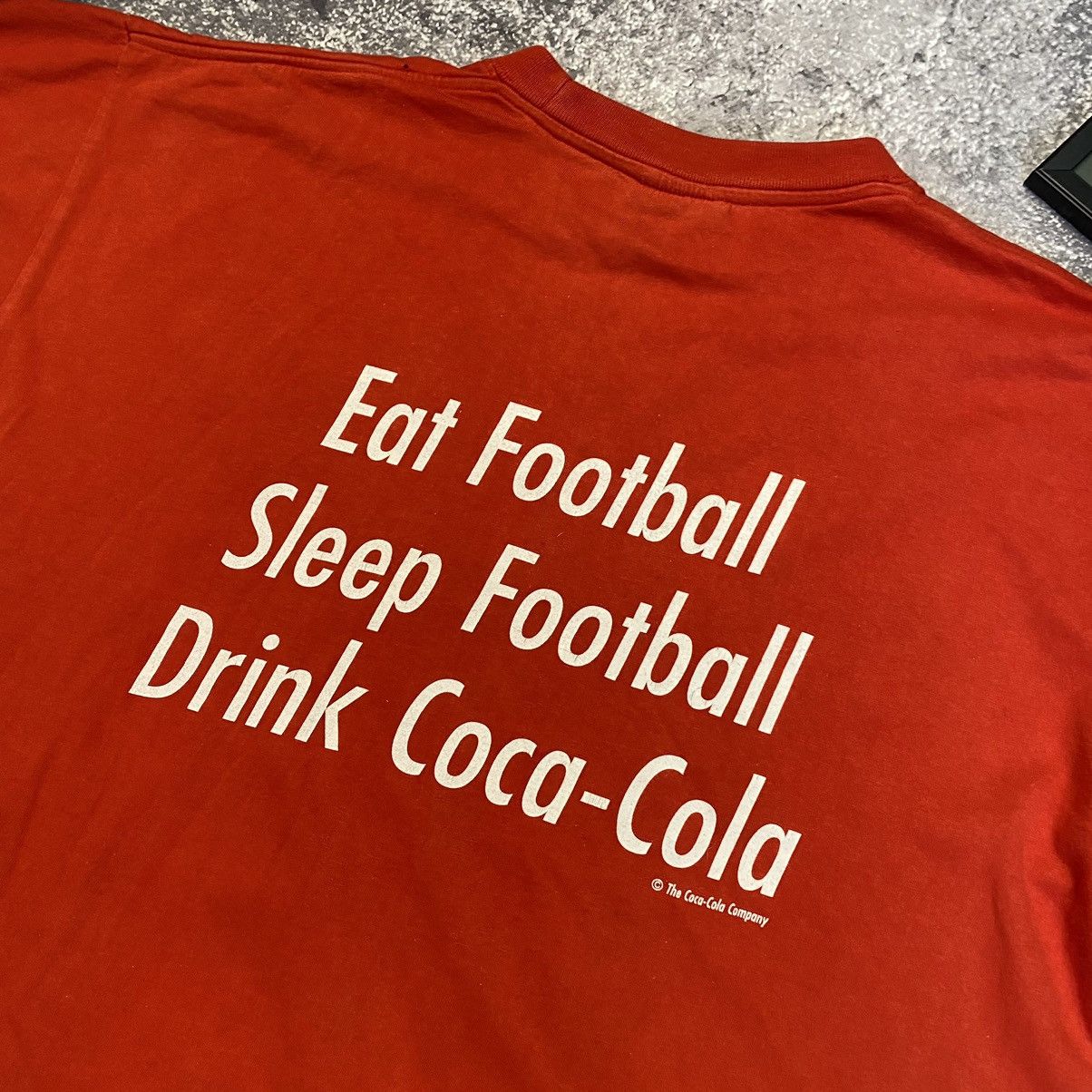 Vintage Vintage Coca Cola Euro 1994 Big Graphic Logo tee Size US L / EU 52-54 / 3 - 10 Thumbnail