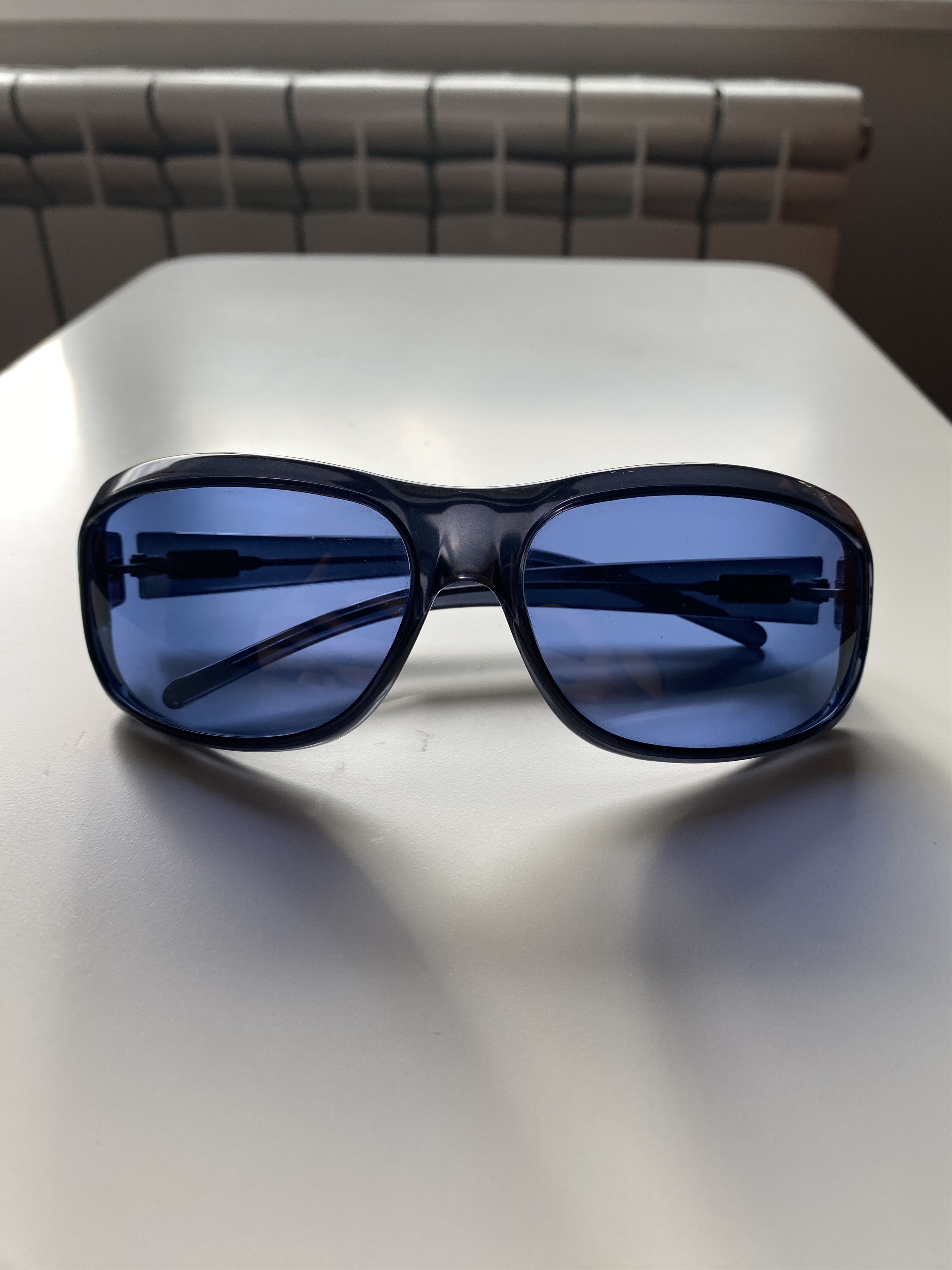 Gucci Vintage Gucci Blue Sunglasses Size ONE SIZE - 4 Thumbnail