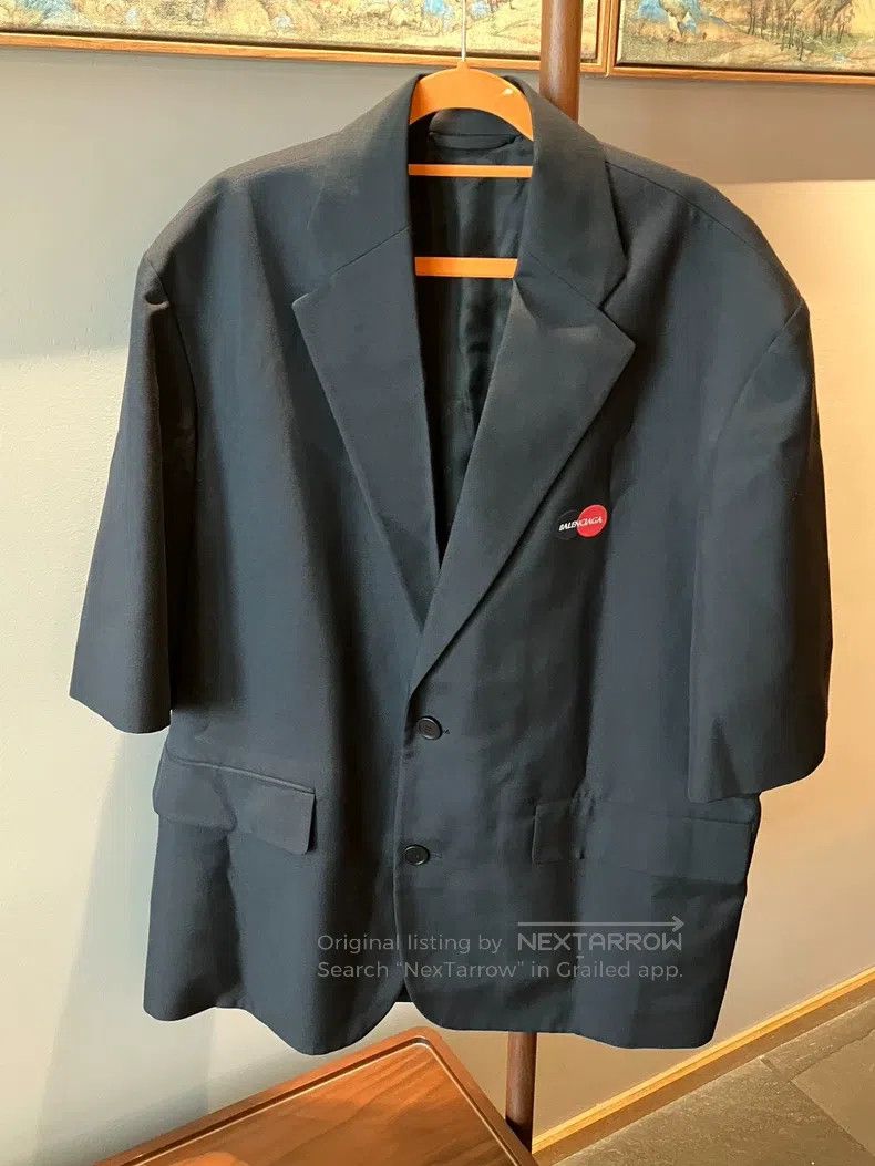 Balenciaga Balenciaga Black Suit with Mastercard Logo Embroidery, Siz Size US S / EU 44-46 / 1 - 1 Thumbnail