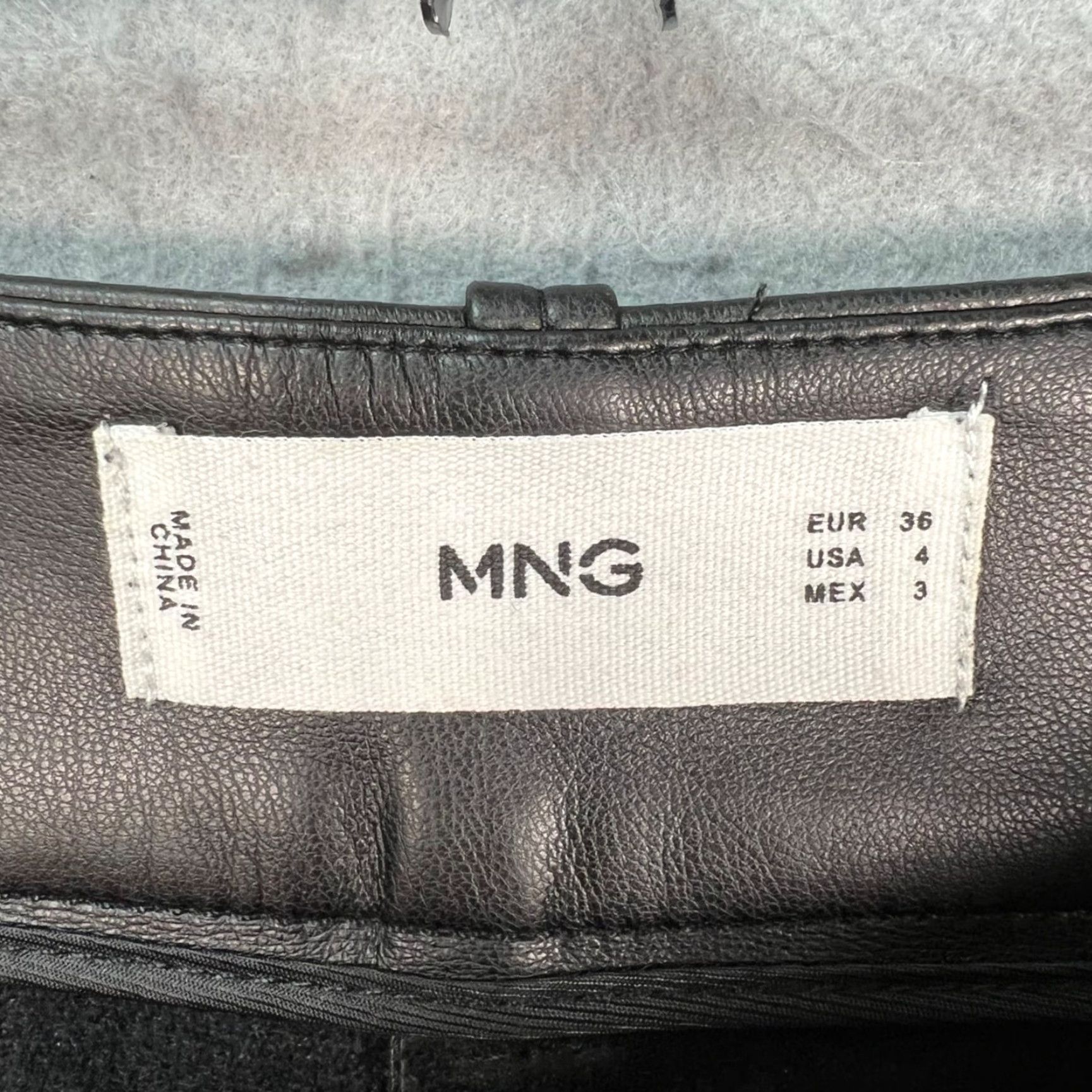 Mango Mango Pants Womens 4 High-Waisted Black Faux Leather Pleated Zipper Straight Leg Inseam 32 Size 27" / US 4 / IT 40 - 3 Thumbnail