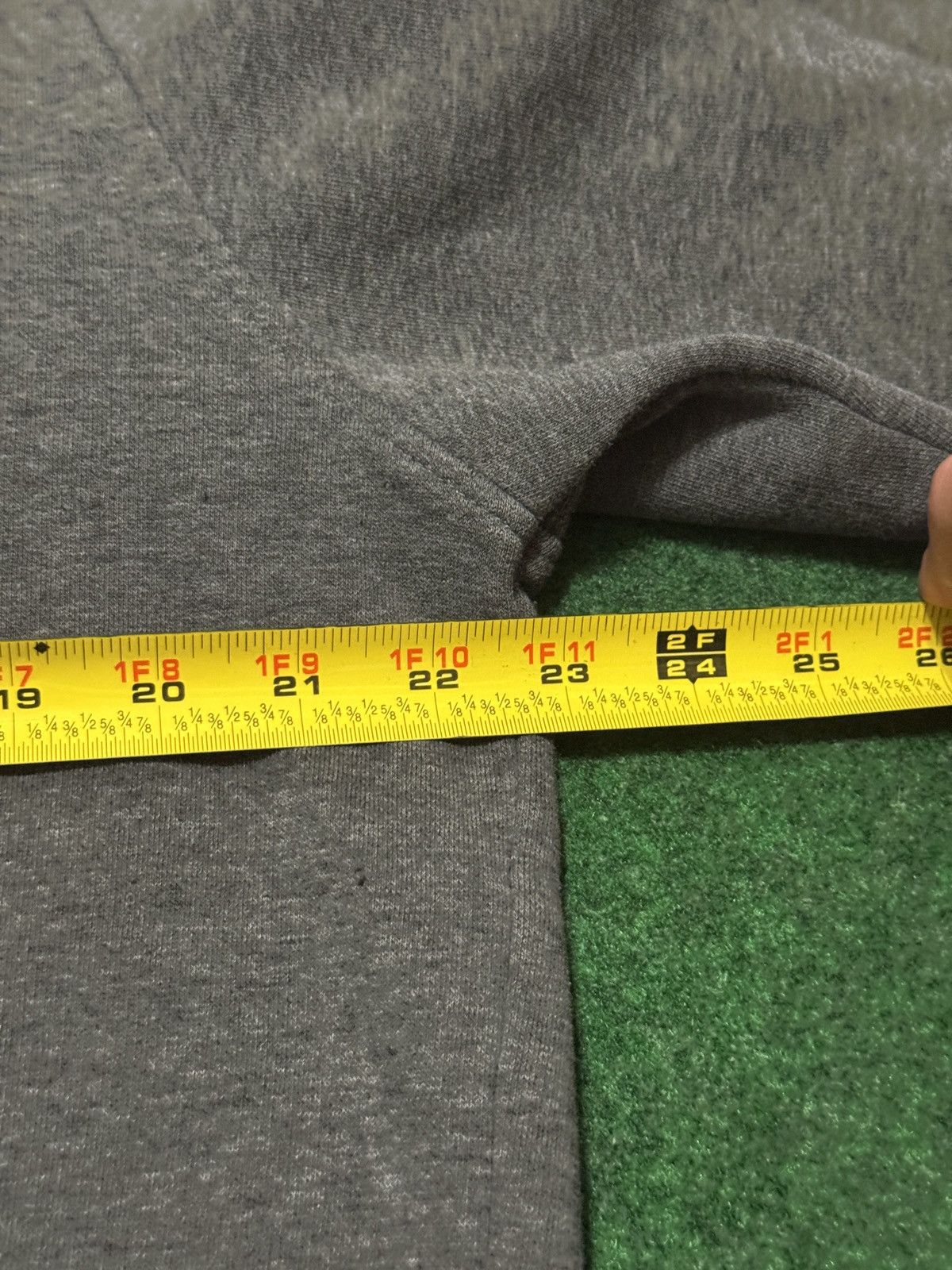 Nike × Vintage Vintage Y2K Nike Gray Pullover Large Hoodie Sweatshirt Size US L / EU 52-54 / 3 - 5 Thumbnail