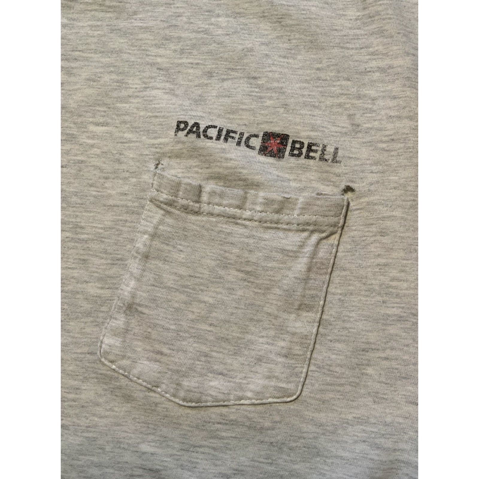 Hanes Vintage Pacific Bell Telecommunications Telephone Electrical Graphic T-Shirt XL Men Gray Hanes XL Size US XL / EU 56 / 4 - 7 Thumbnail
