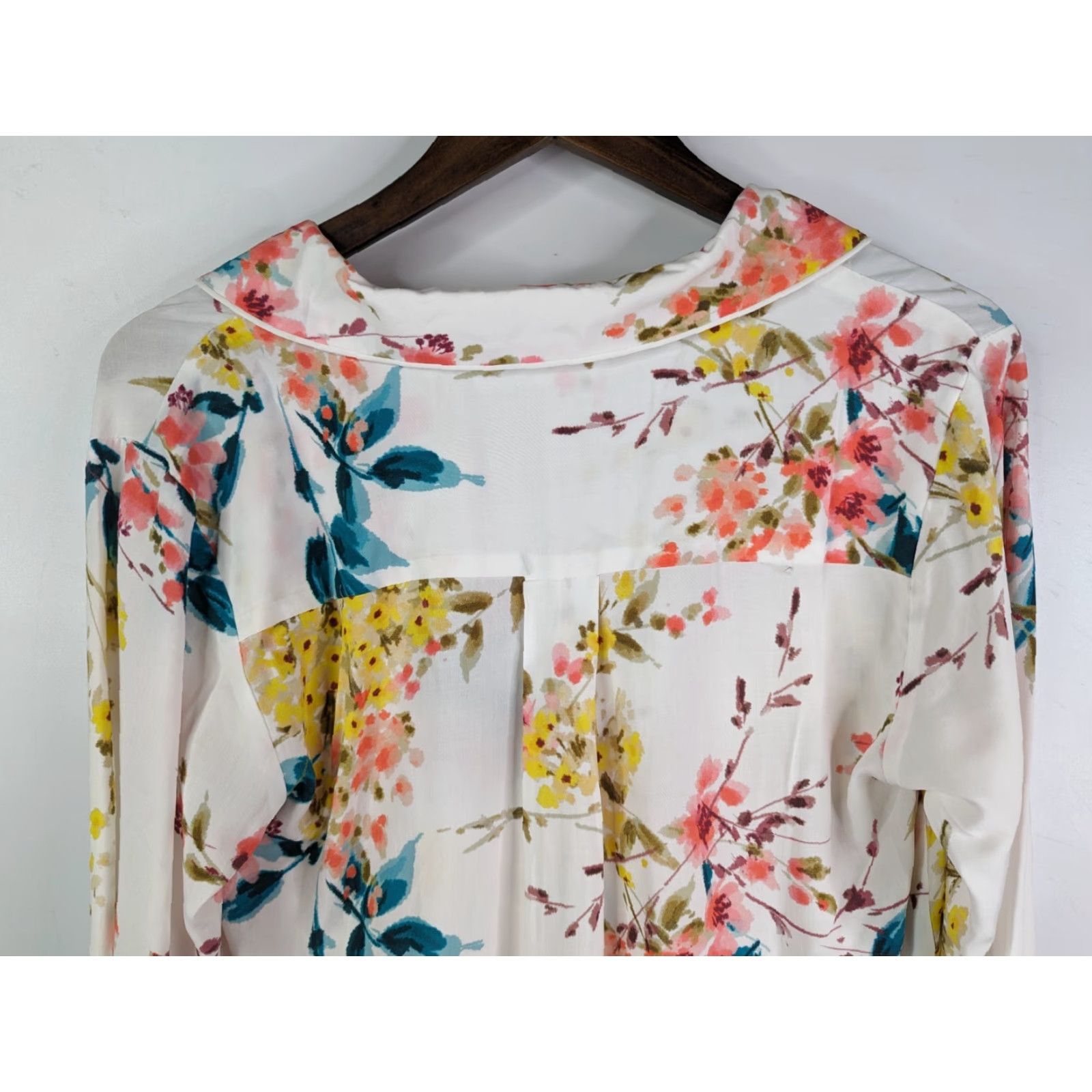 Sugar Plum Pretty Sugar Floral Short Sleeve Pajama Top Womens Small Rayon Multicolor Size S / US 4 / IT 40 - 5 Thumbnail