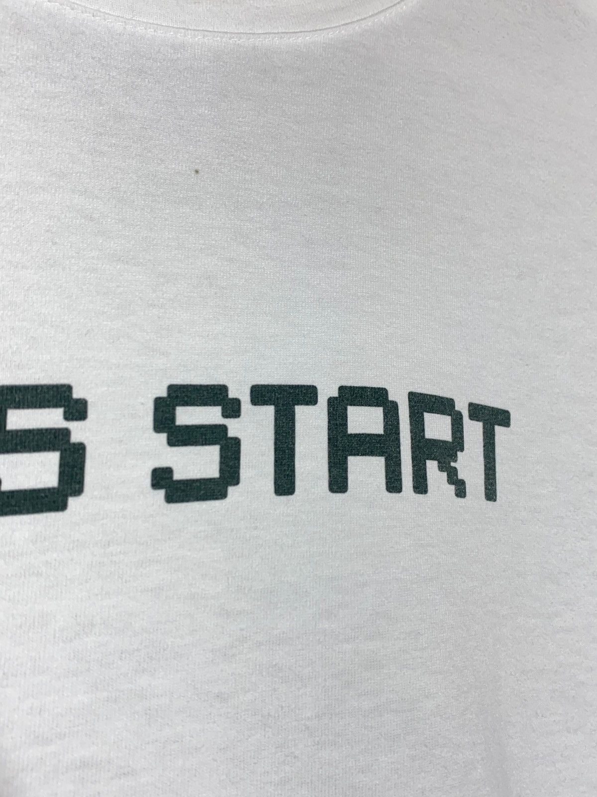 A.P.C. A.P.C “Press Start” Pixel Font Gaming Y2k Graphic T-shirt Size US L / EU 52-54 / 3 - 5 Thumbnail