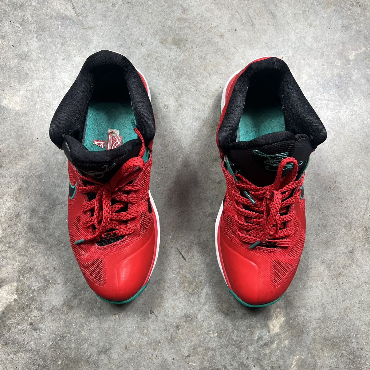 Nike Nike LeBron 9 Low 'Liverpool' (2012) Size US 9 / EU 42 - 4 Thumbnail