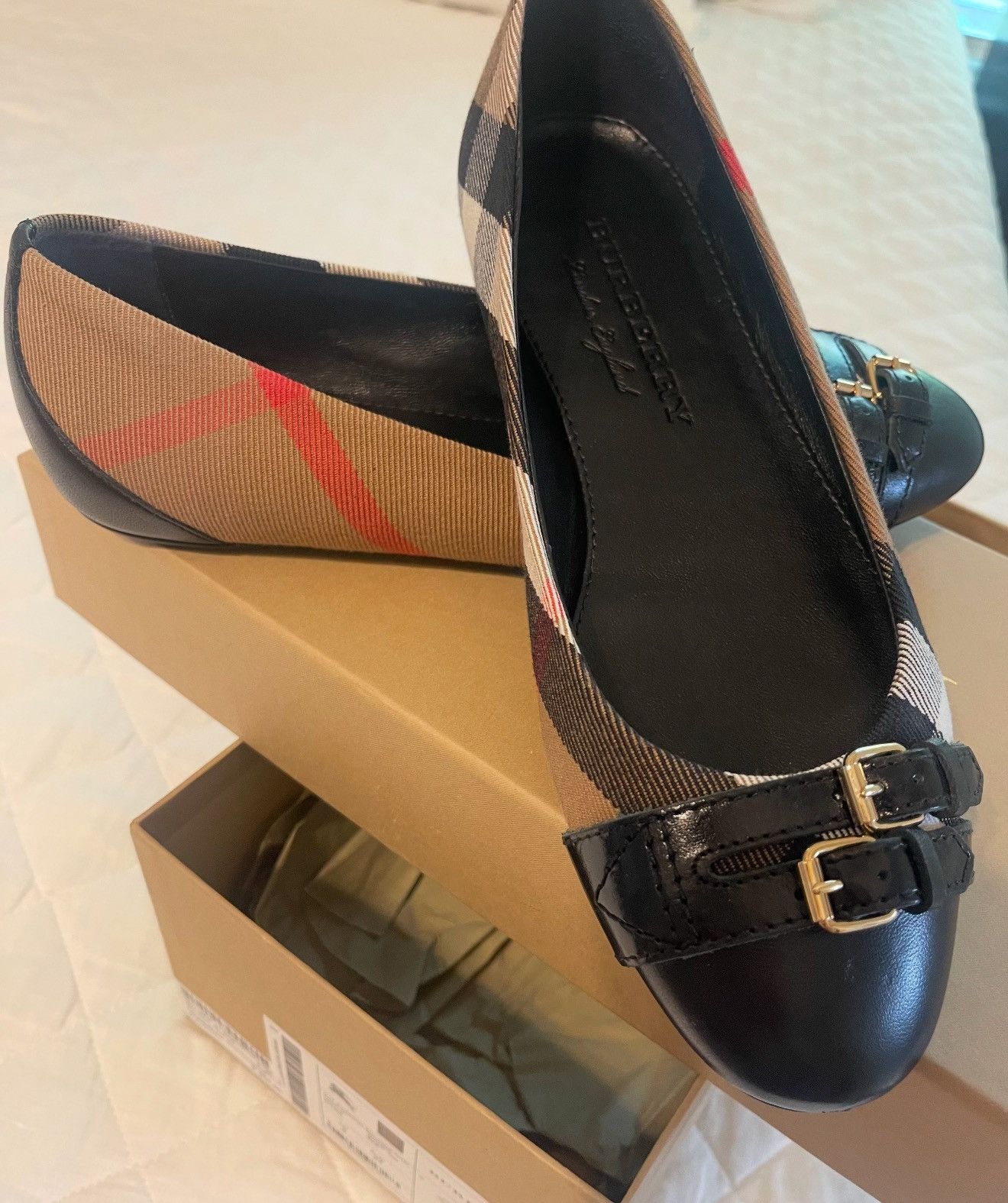 Burberry × Designer Burberry Bridle Housecheck Avonwick Ballerinas Black Size US 6.5 / IT 36.5 - 4 Thumbnail