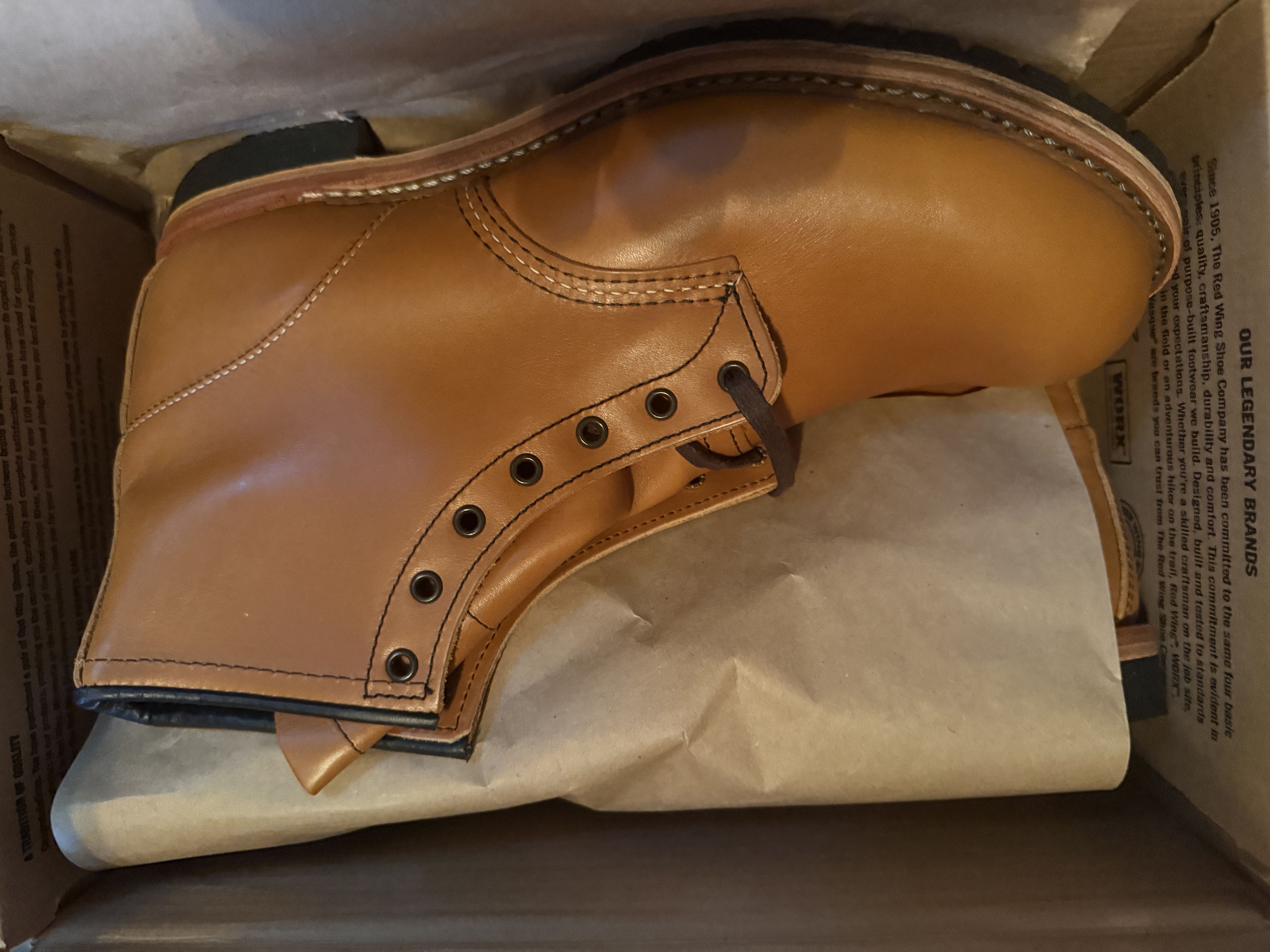Red Wing RED WING 6 INCH ROUND BECKMAN Size US 11 / EU 44 - 1 Thumbnail