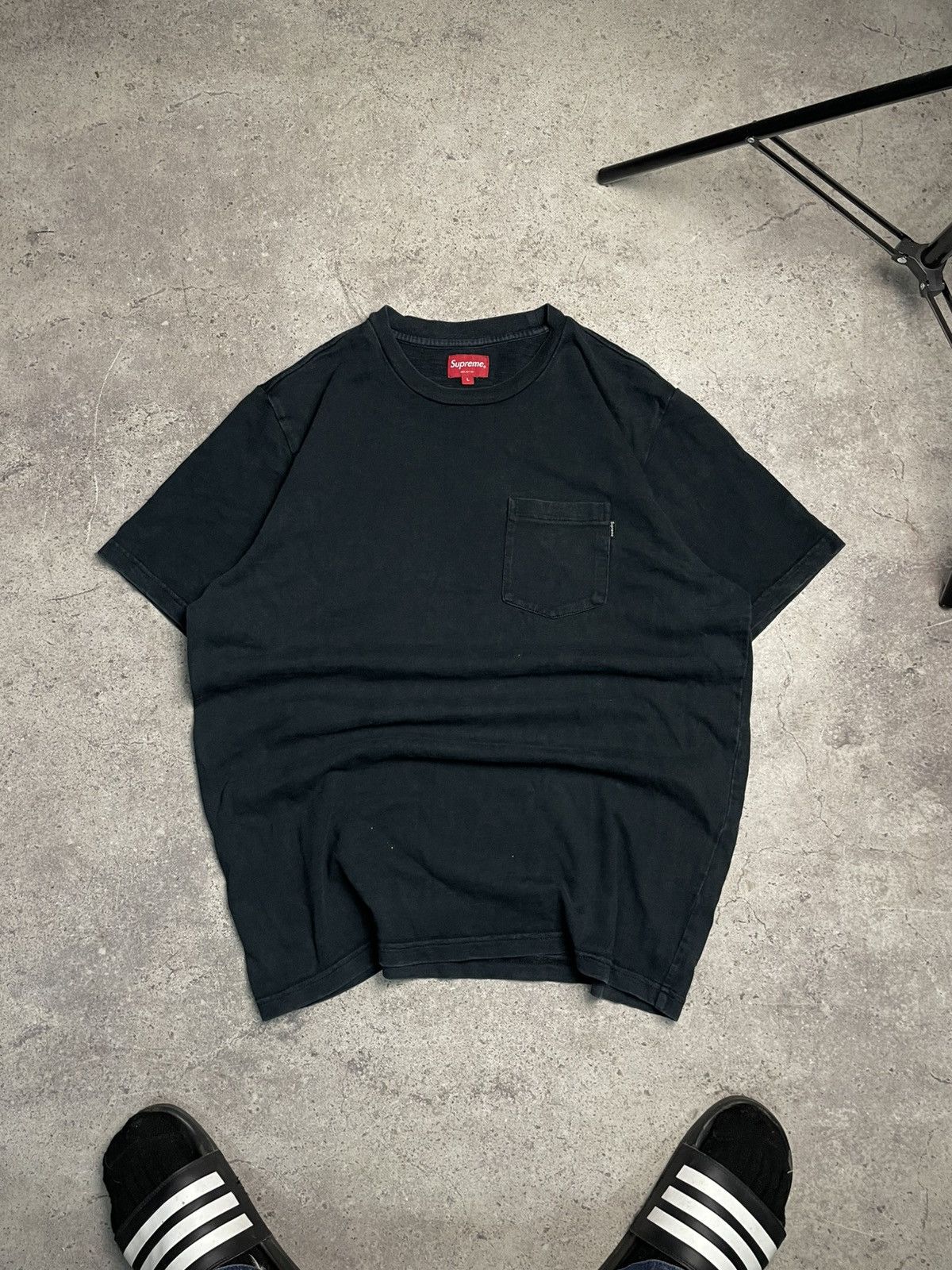 Supreme Supreme t shirt Size US L / EU 52-54 / 3 - 1 Thumbnail