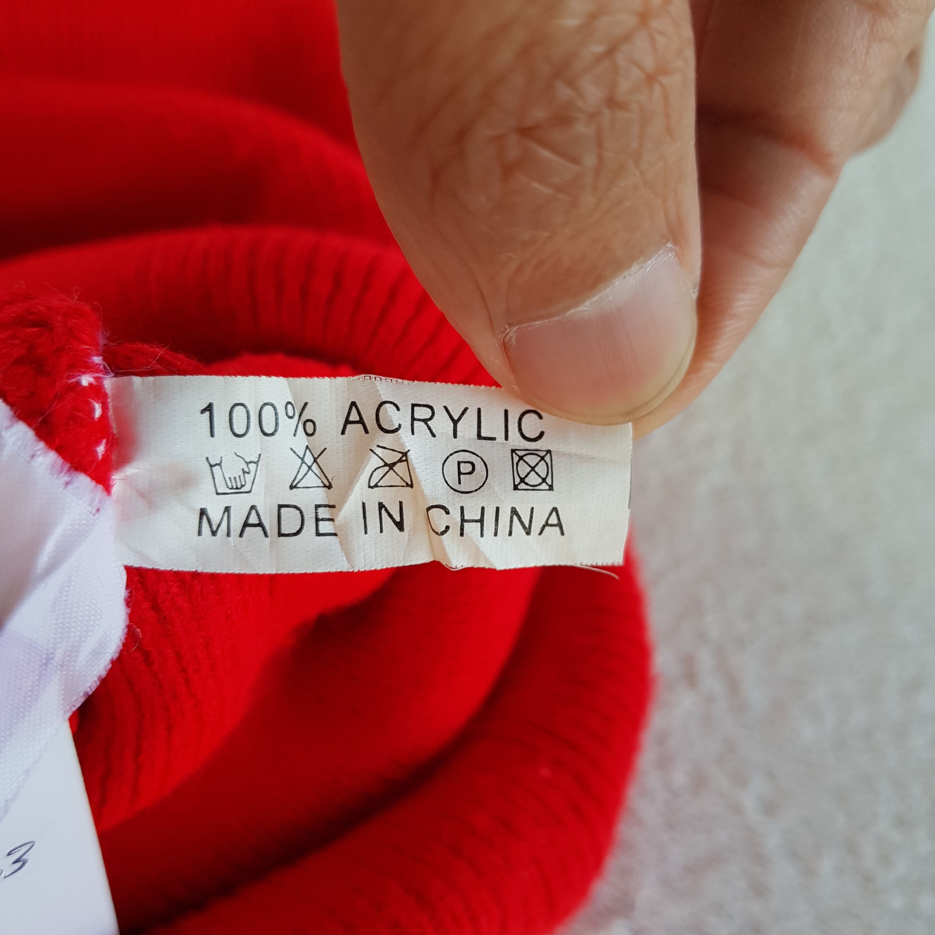 Disney Vintage Pooh Hats Disney Beanie Cartoon Snow Caps Size ONE SIZE - 6 Thumbnail