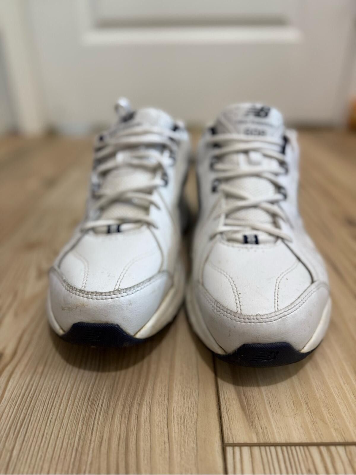 New Balance New Balance Men's White and Navy Athletic Sneakers Size US 13 / EU 46 - 4 Thumbnail