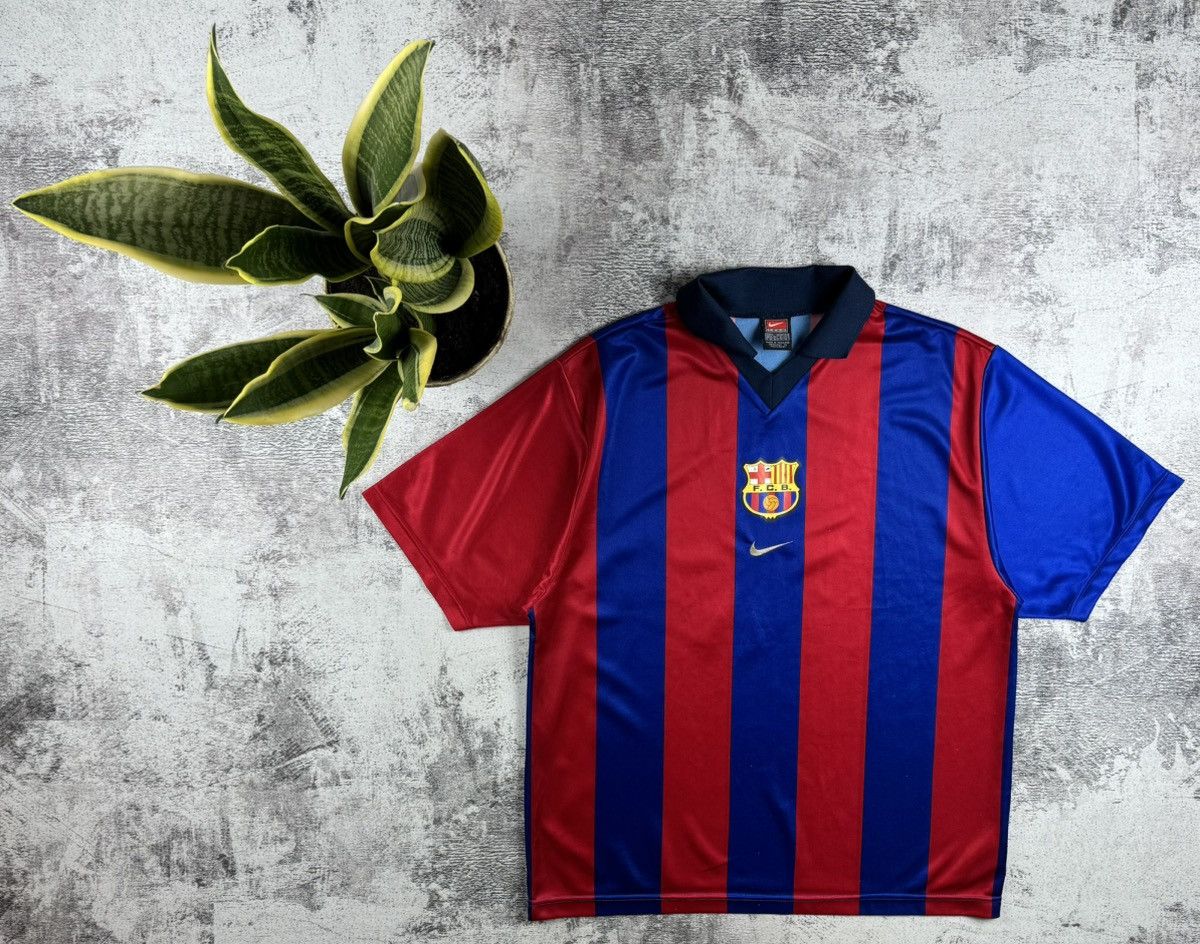 BARCELONA GETHIN 2001/2002 Vintage Nike Soccer Football Football
