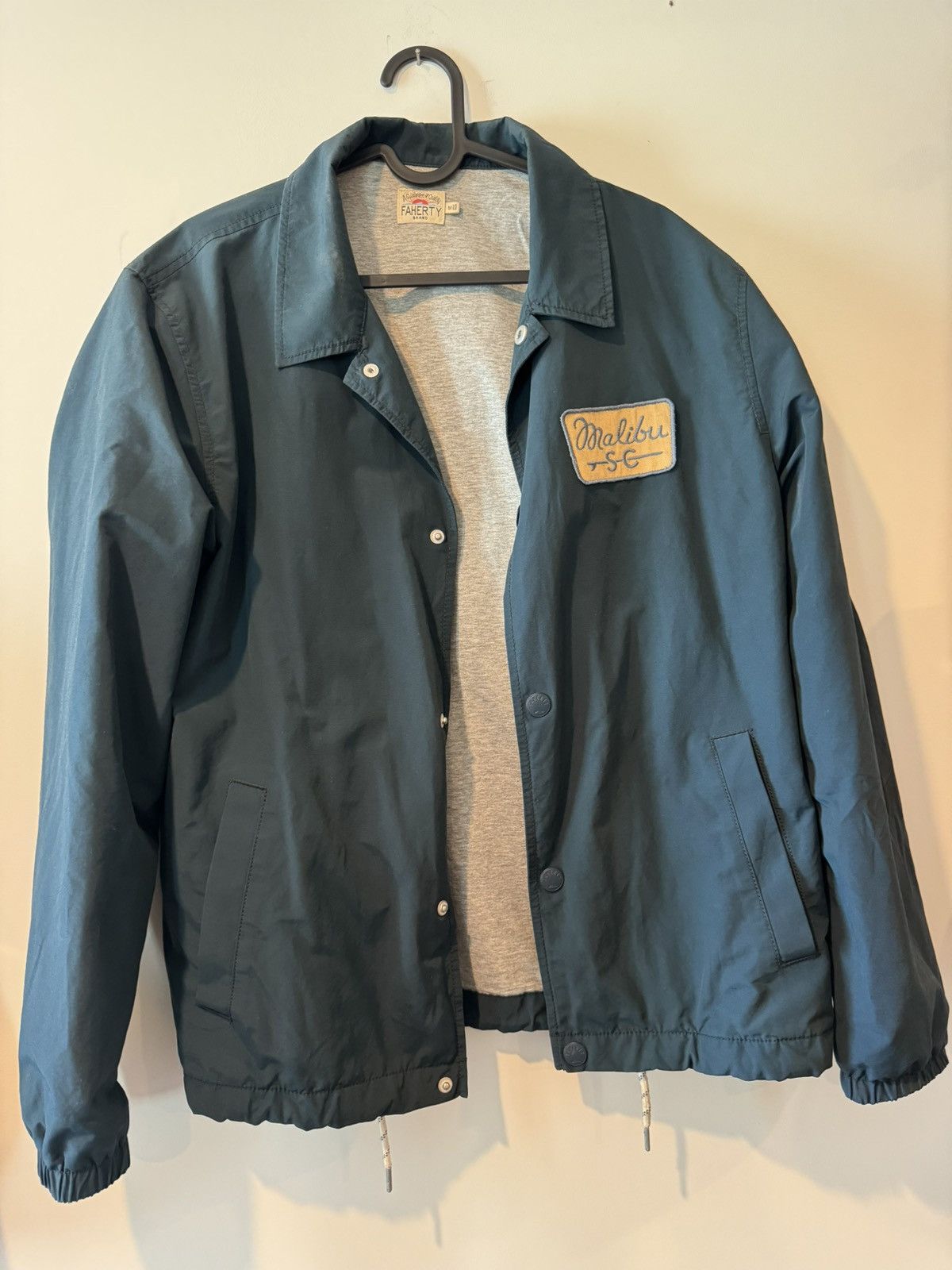 image of Faherty Malibu Insulated Windbreaker Jacket in Blue, Men's (Size Medium)