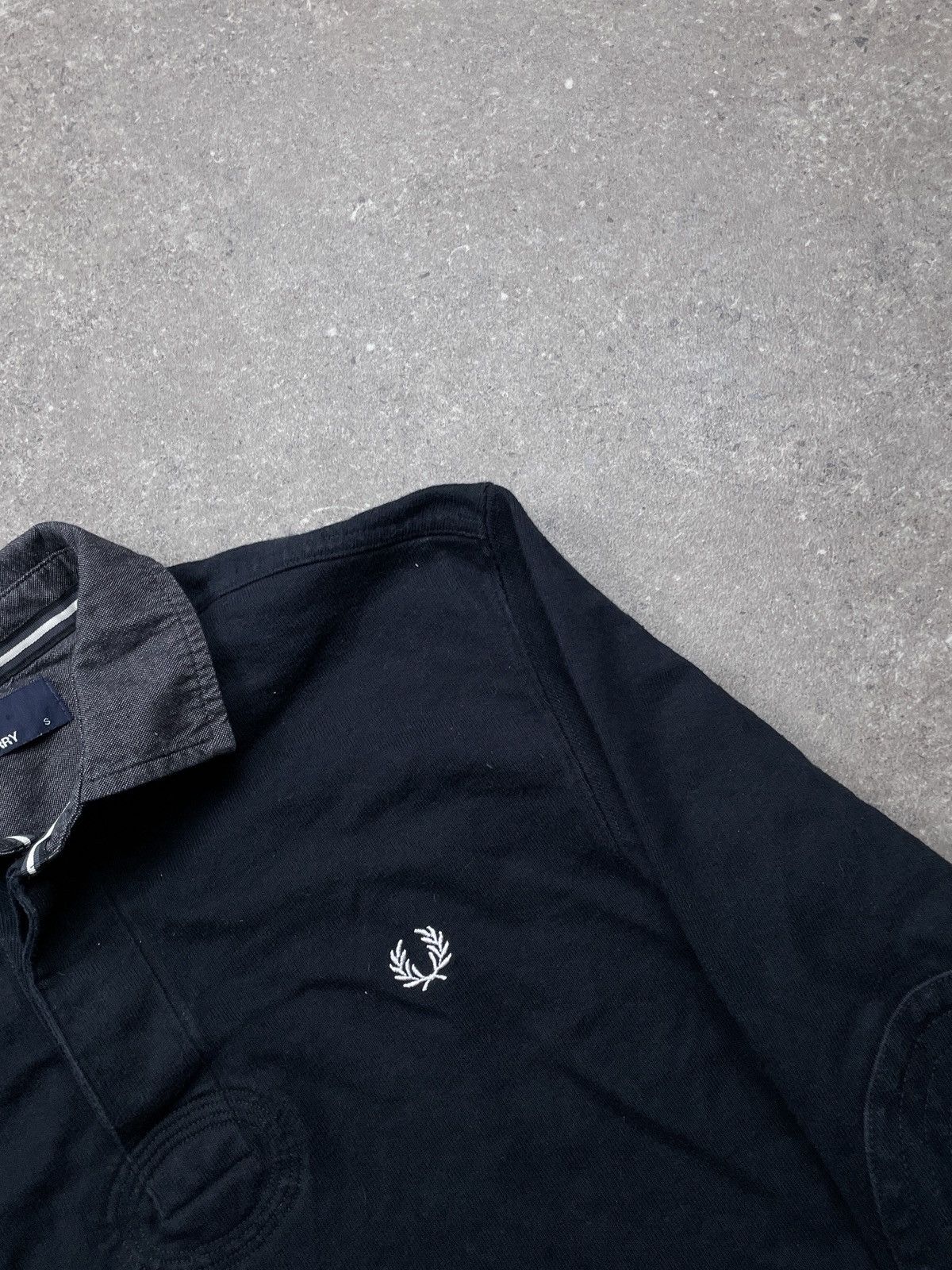 Fred Perry Fred Perry Polo Long Sleeve vintage y2k Size US S / EU 44-46 / 1 - 2 Thumbnail