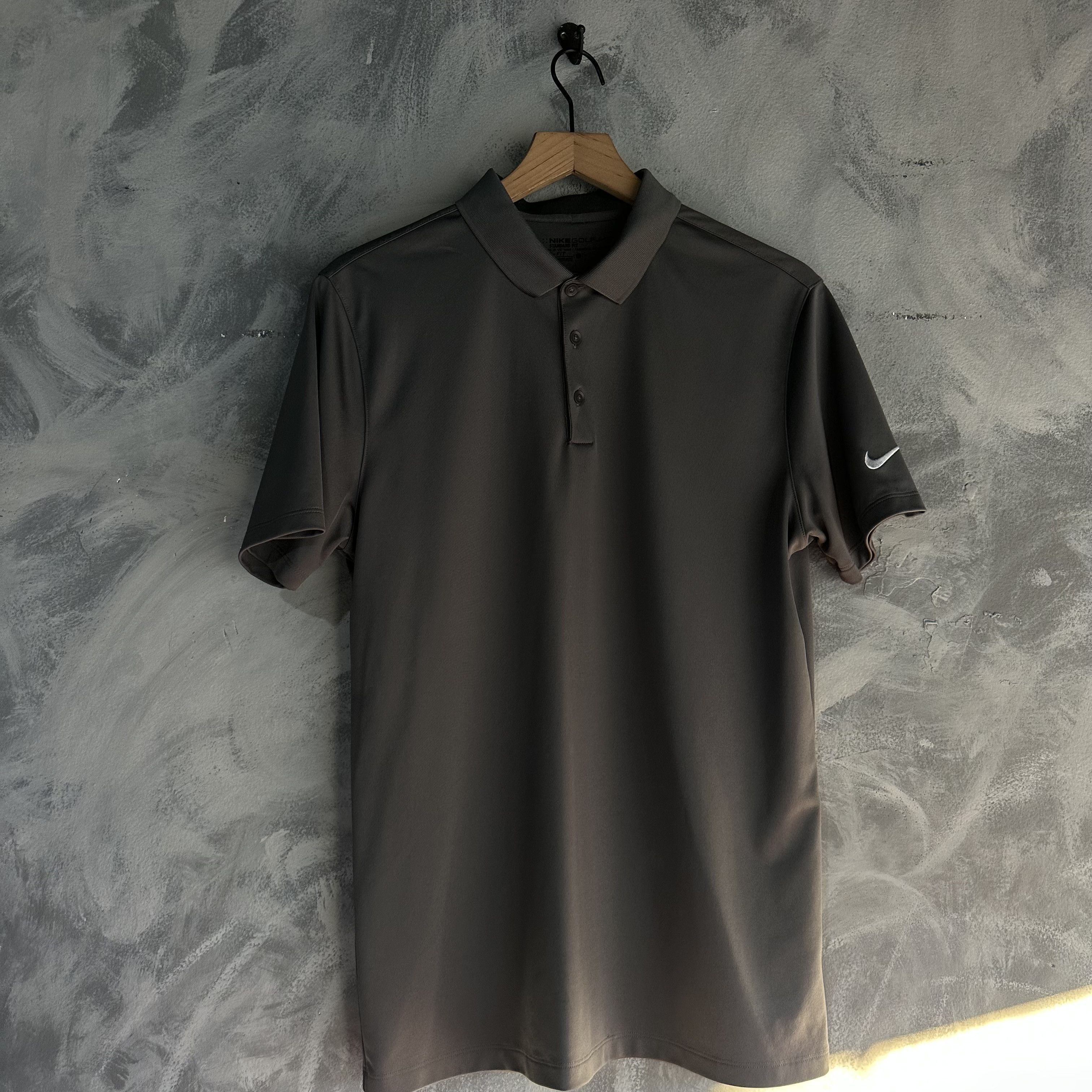Nike Nike T Shirt Men's 2XL Plain Gray Activewear Athleisure Size US XL / EU 56 / 4 - 1 Thumbnail