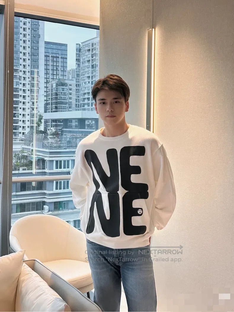 Valentino Valentino White printed casual crew neck sweatshirt Size US S / EU 44-46 / 1 - 3 Thumbnail