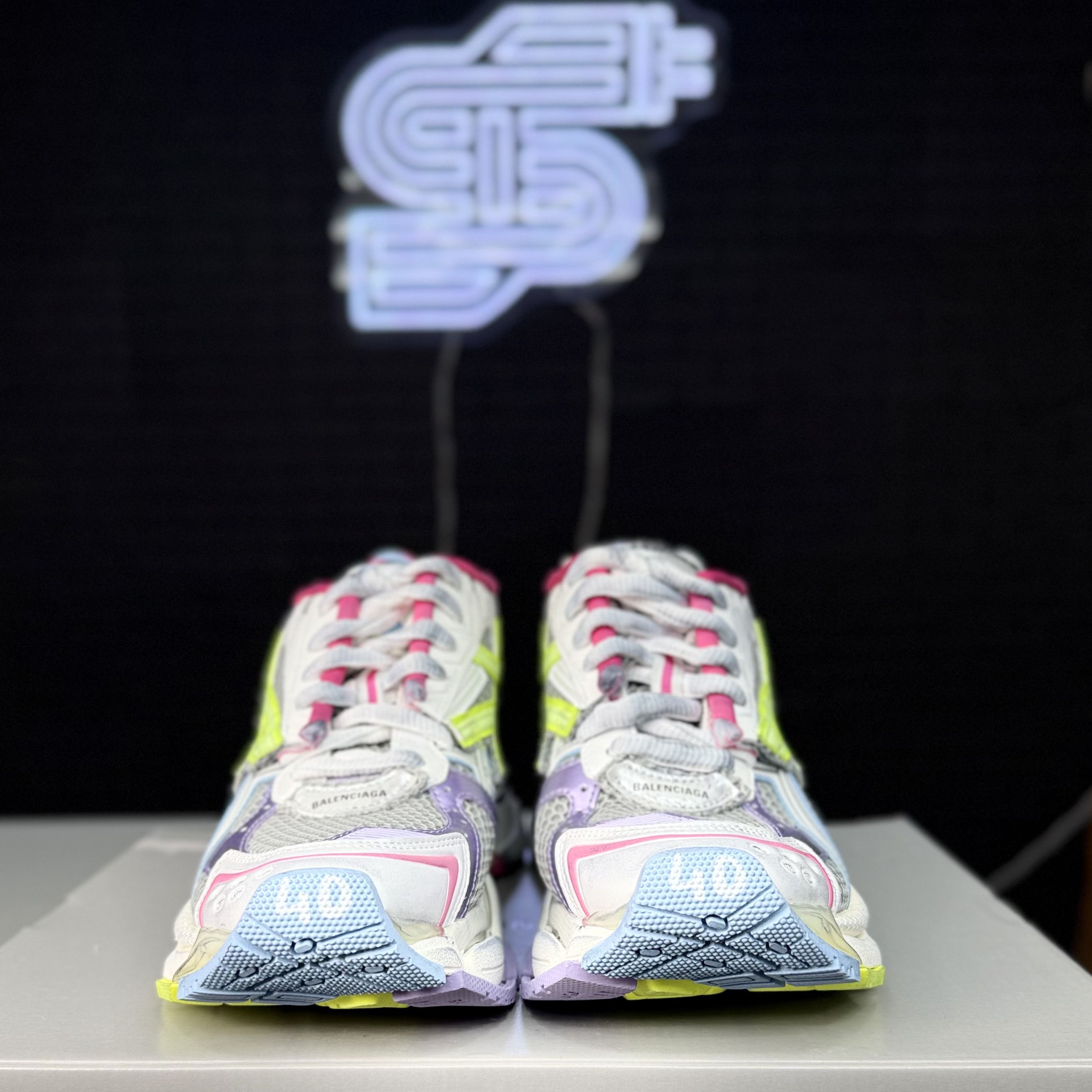 Balenciaga Balenciaga Runner White/Pink/Lime Size US 7.5 / EU 40-41 - 5 Thumbnail
