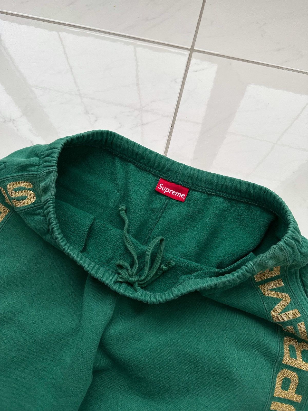 Supreme Supreme Green Sweatpants Size US 34 / EU 50 - 7 Thumbnail